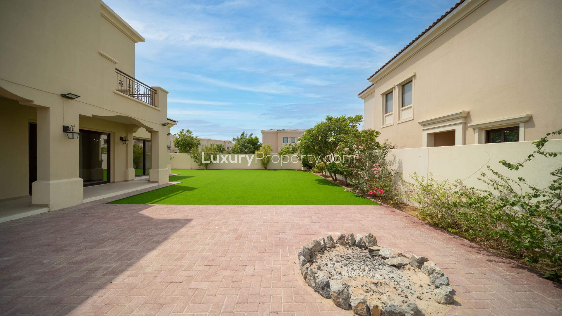 Corner villa with landscaped garden in Arabian Ranches 2, Lila community