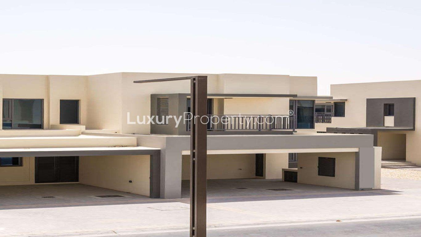 Modern Villa with 5 Bedrooms in Maple, Dubai Hills Estate for Sale