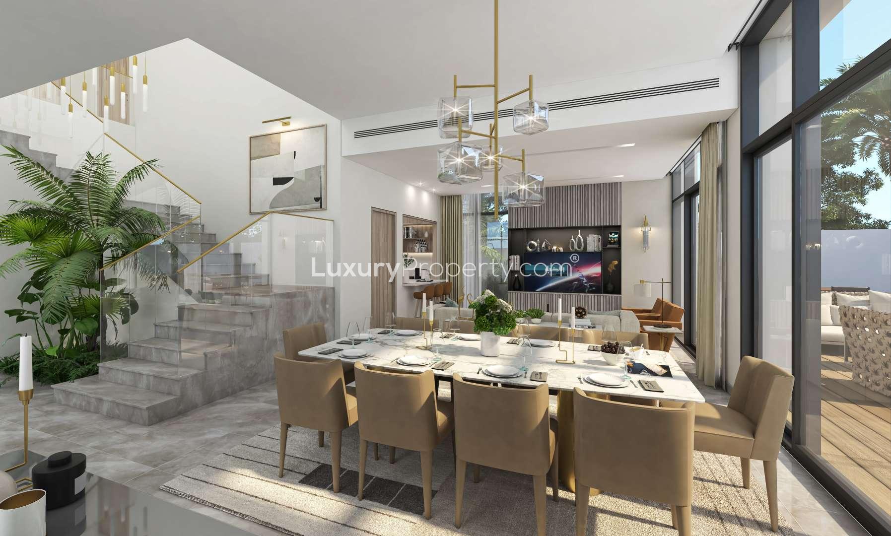 Modern kitchen in luxurious 5-bedroom villa, Murooj Al Furjan, Al Furjan, for sale