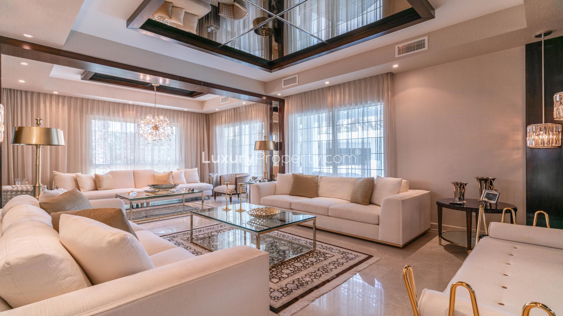 Luxurious villa in Mudon Rahat with private pool and spacious outdoor area for sale