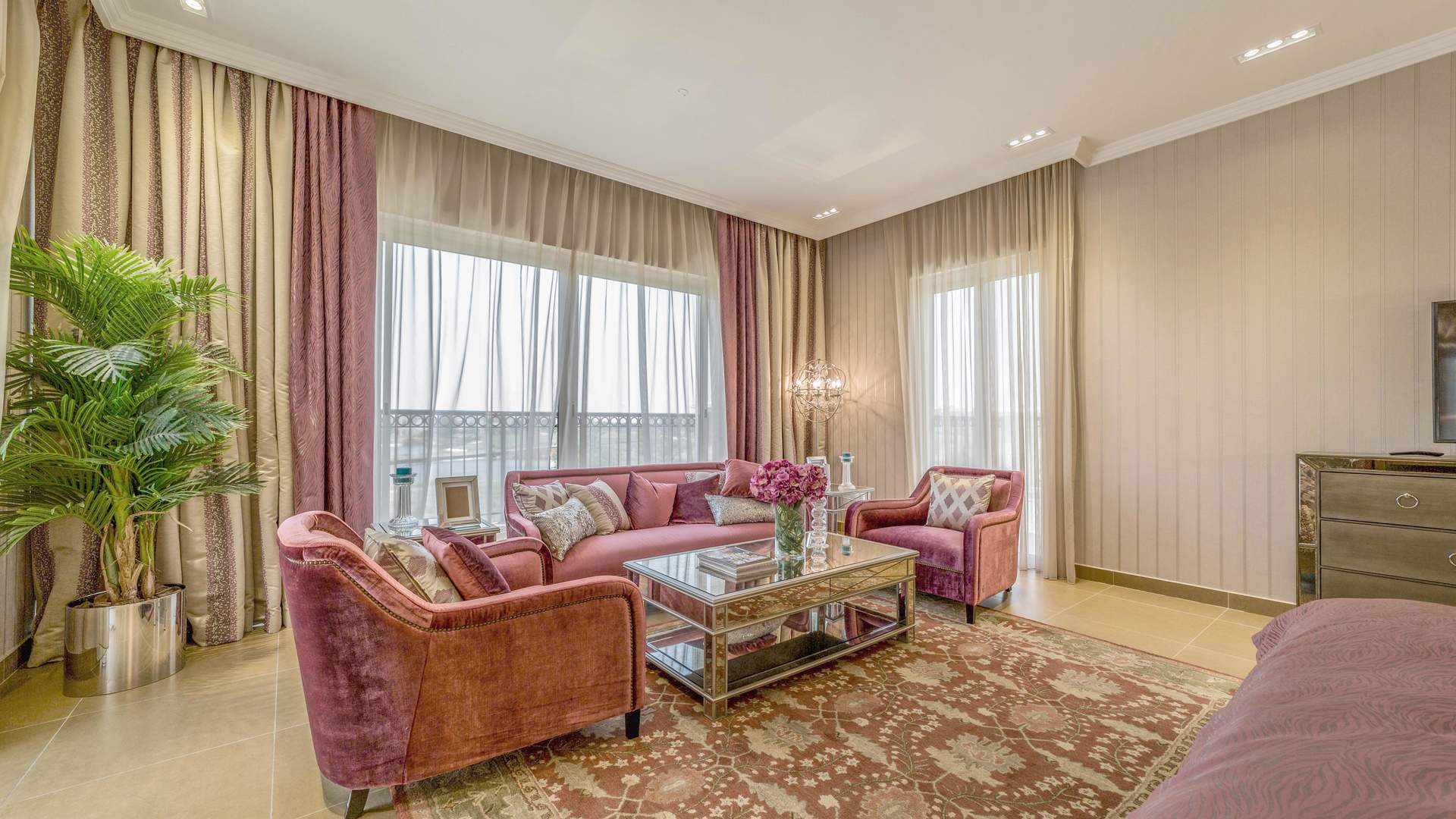 Luxurious bathroom with glass shower and elegant vanity in Sienna Views villa, Jumeirah Golf Estates