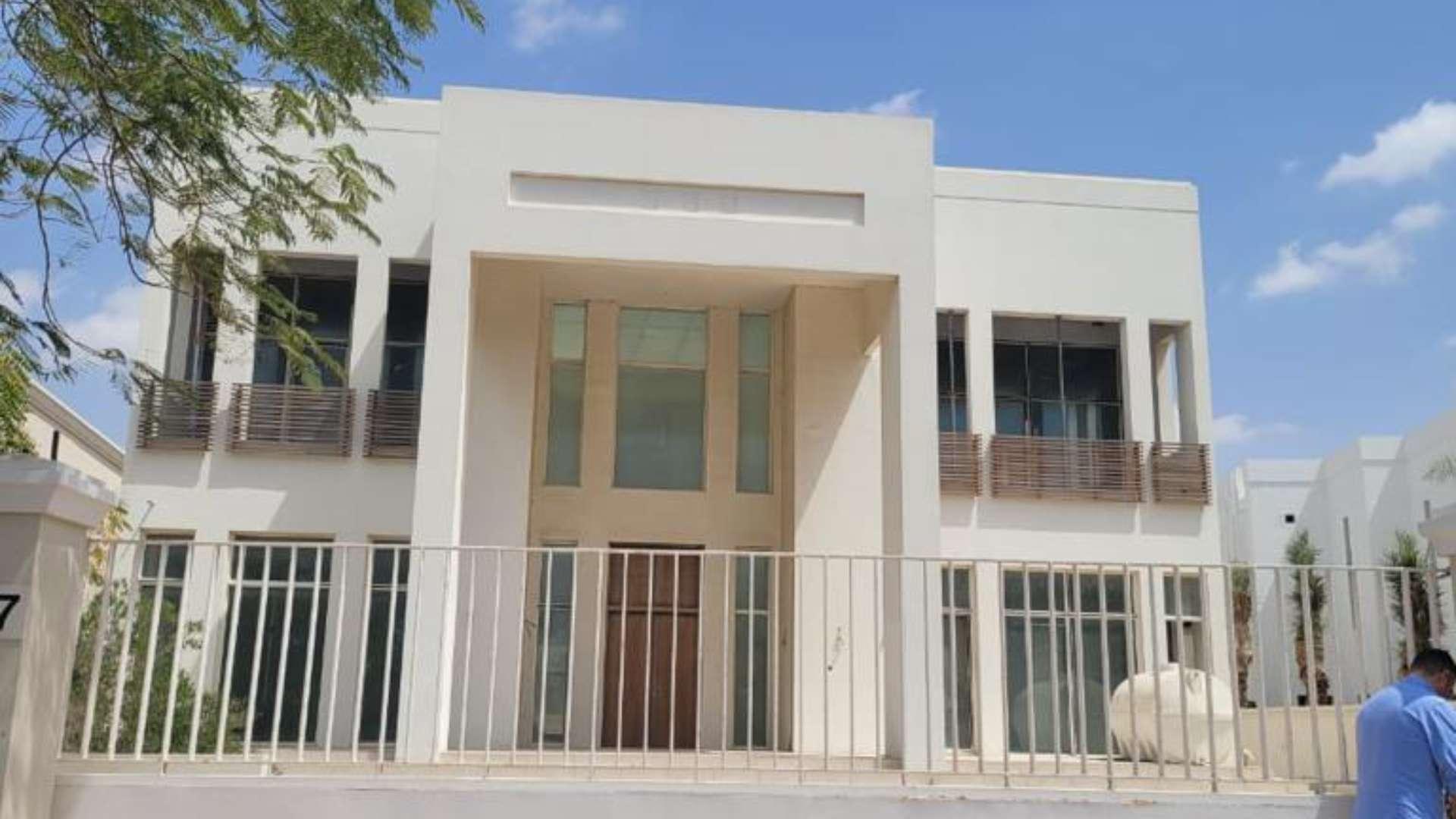 Shell and core villa with lake views for sale in Emirates Hills, Dubai