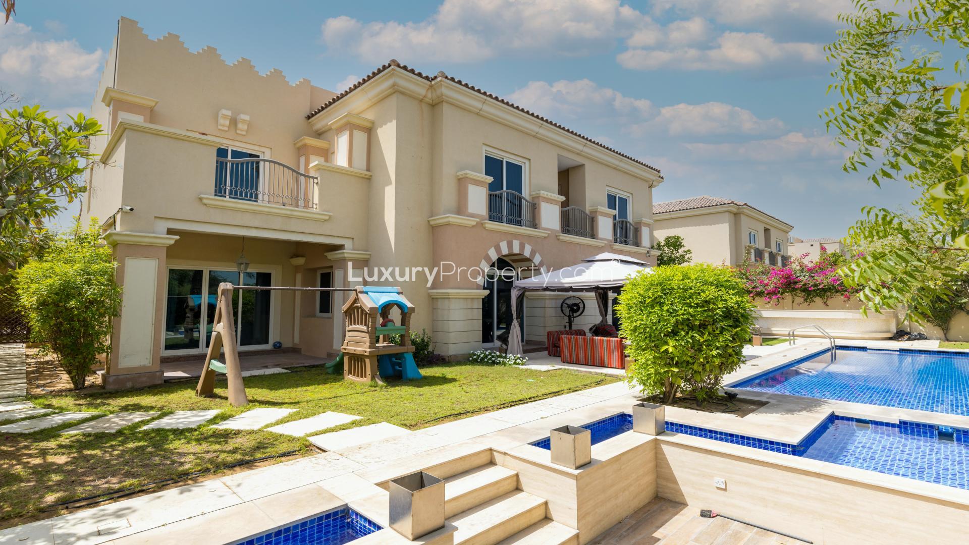 Gorgeous villa with private pool in Victory Heights, Dubai Sports City for sale