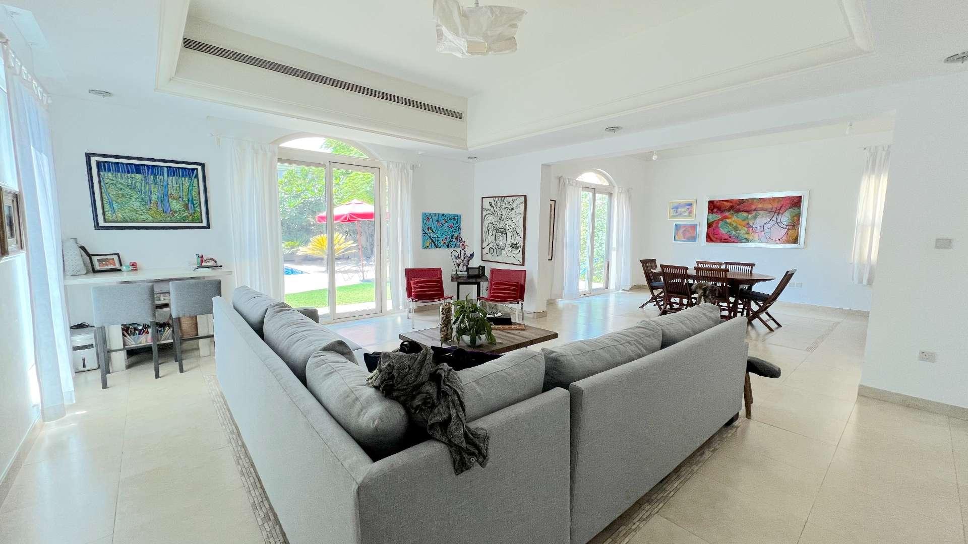 Private pool in C1 type villa, Victory Heights, Dubai Sports City, lush surroundings