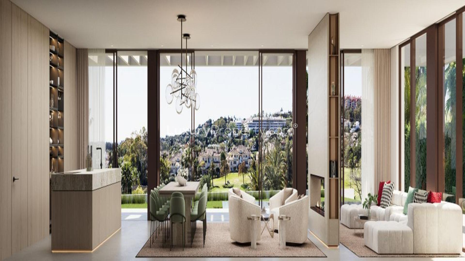 Luxurious bathroom and walk-in closet in Nueva Andalucía villa, Marbella for sale