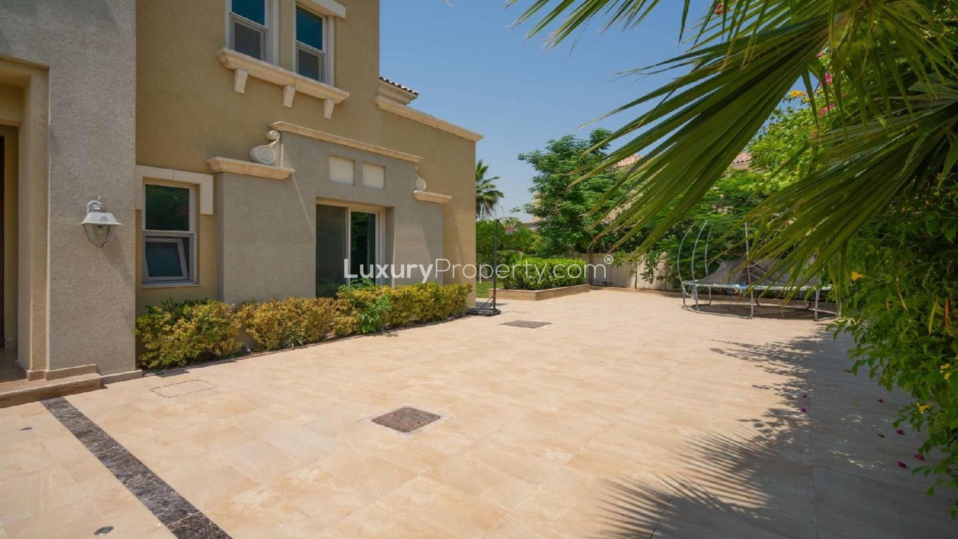 Bright living room in 6-bedroom villa, Victory Heights, Dubai Sports City, for rent