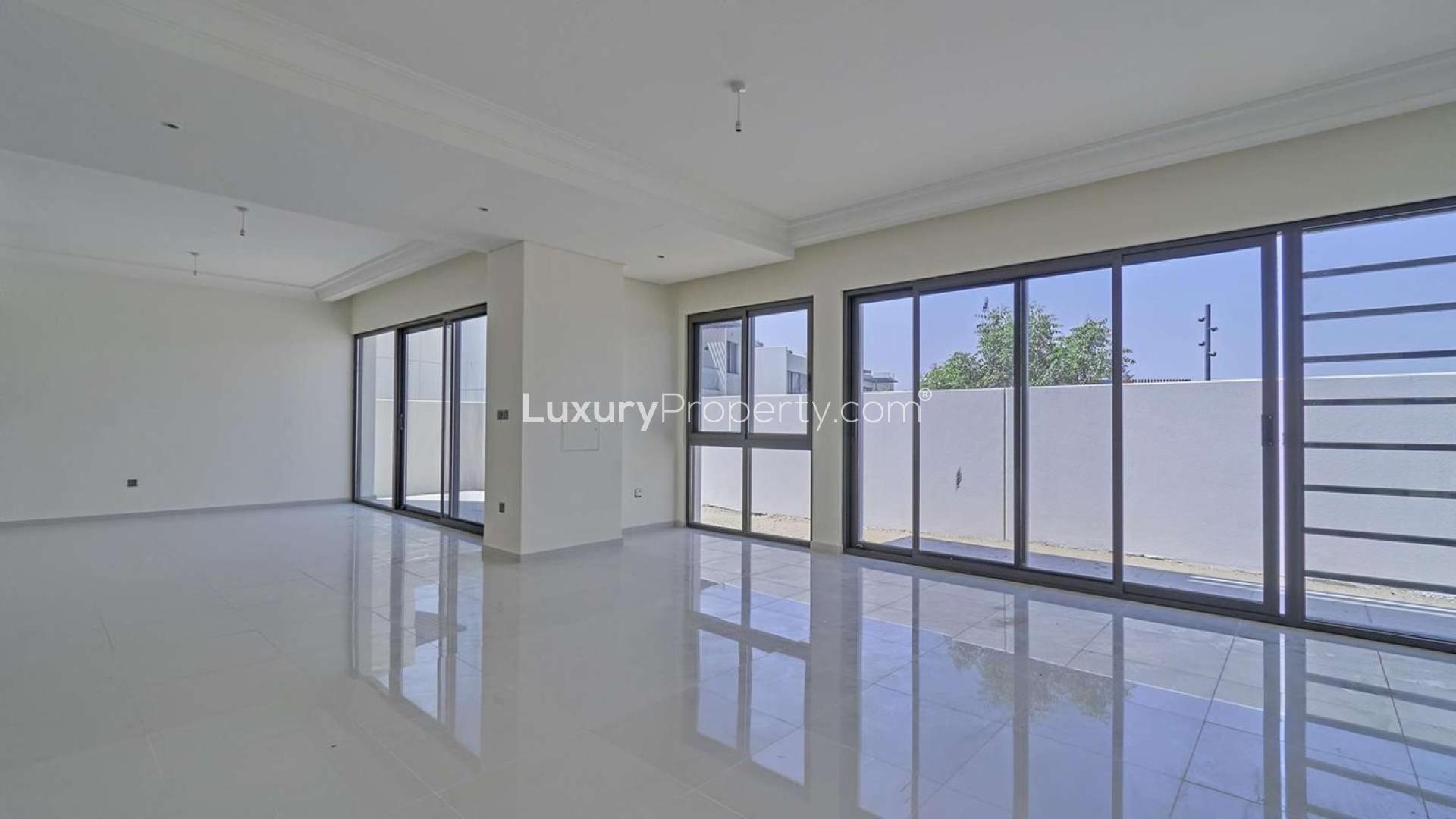 Vacant living area in 6-bedroom villa, Damac Hills 2, Claret, for sale