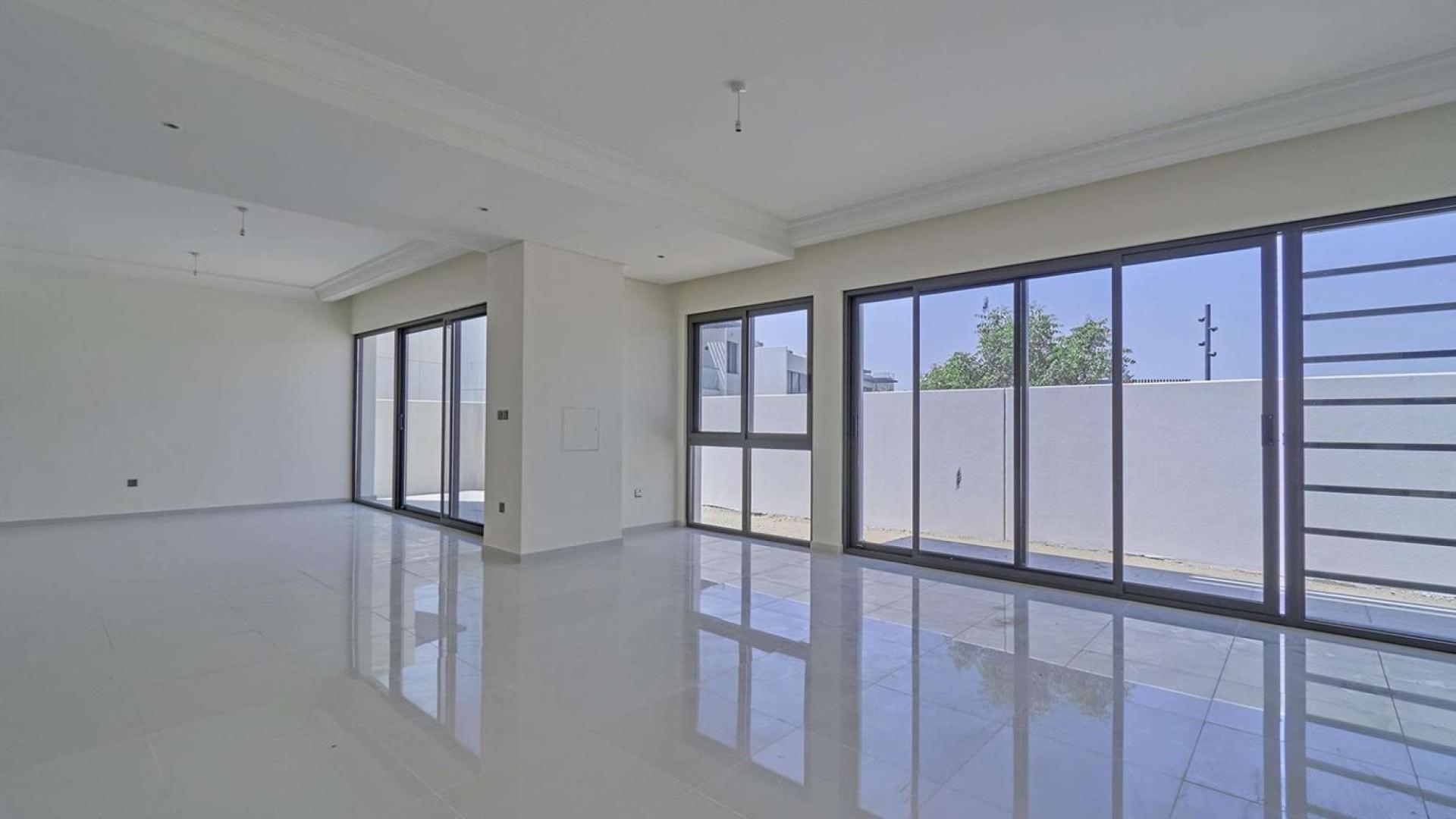 Vacant living area in 6-bedroom villa, Damac Hills 2, Claret, for sale