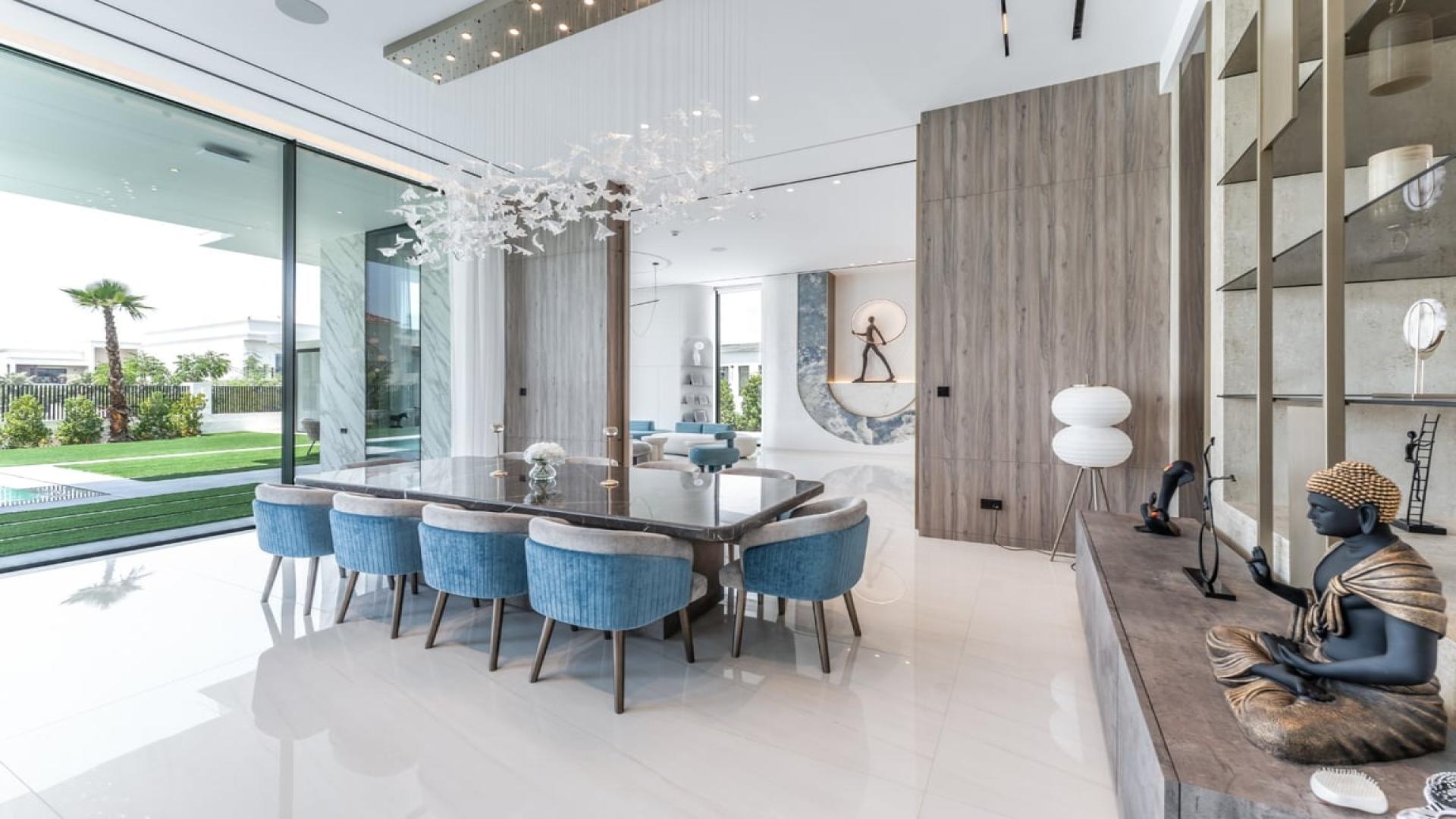 Luxurious villa with pool, modern design, and garden in Dubai Hills Estate for sale