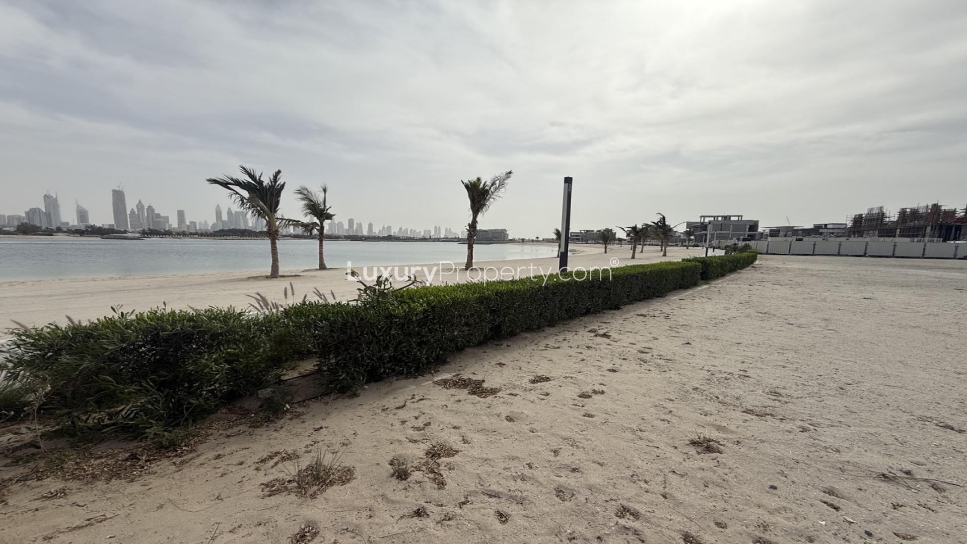 Land for sale with private beach access and Downtown Dubai skyline views, Pearl Jumeirah