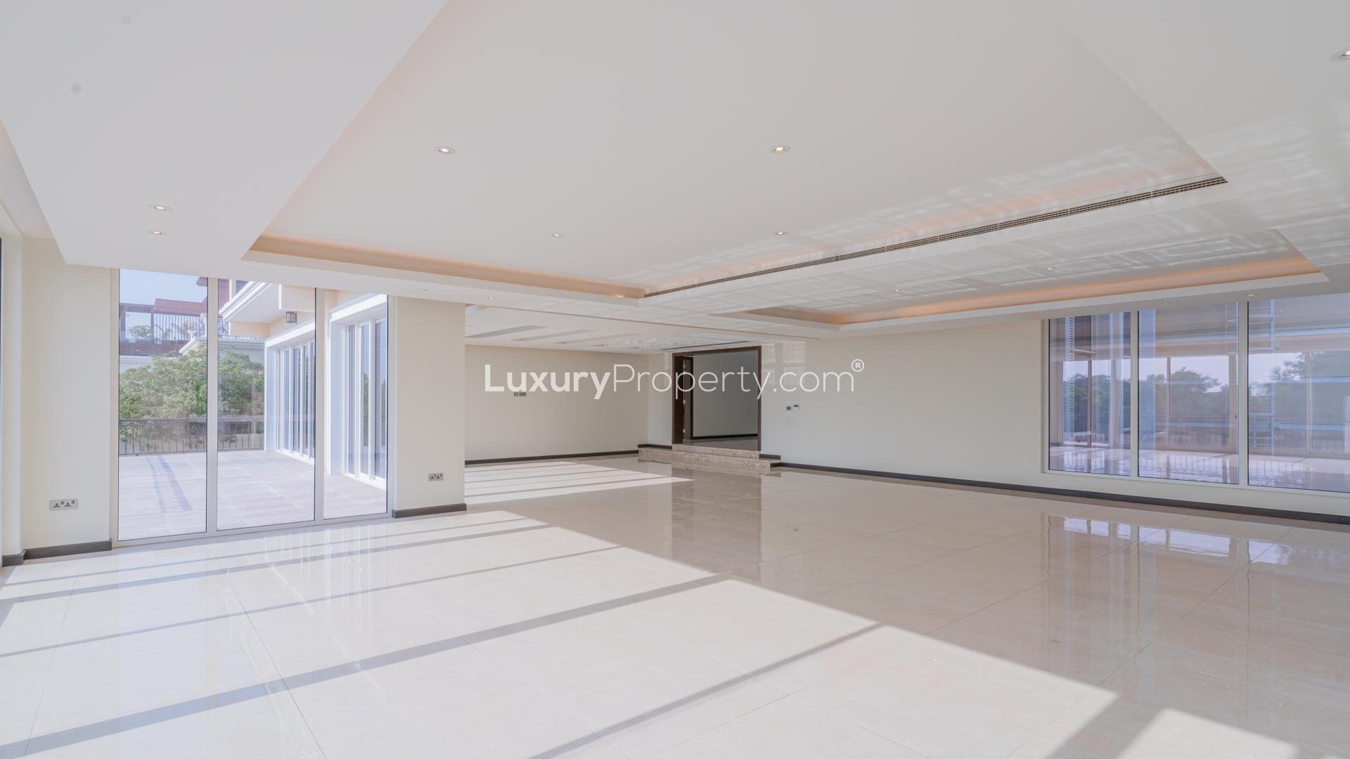 Luxury 6-bedroom villa in Jumeirah Golf Estates with private pool and garden area