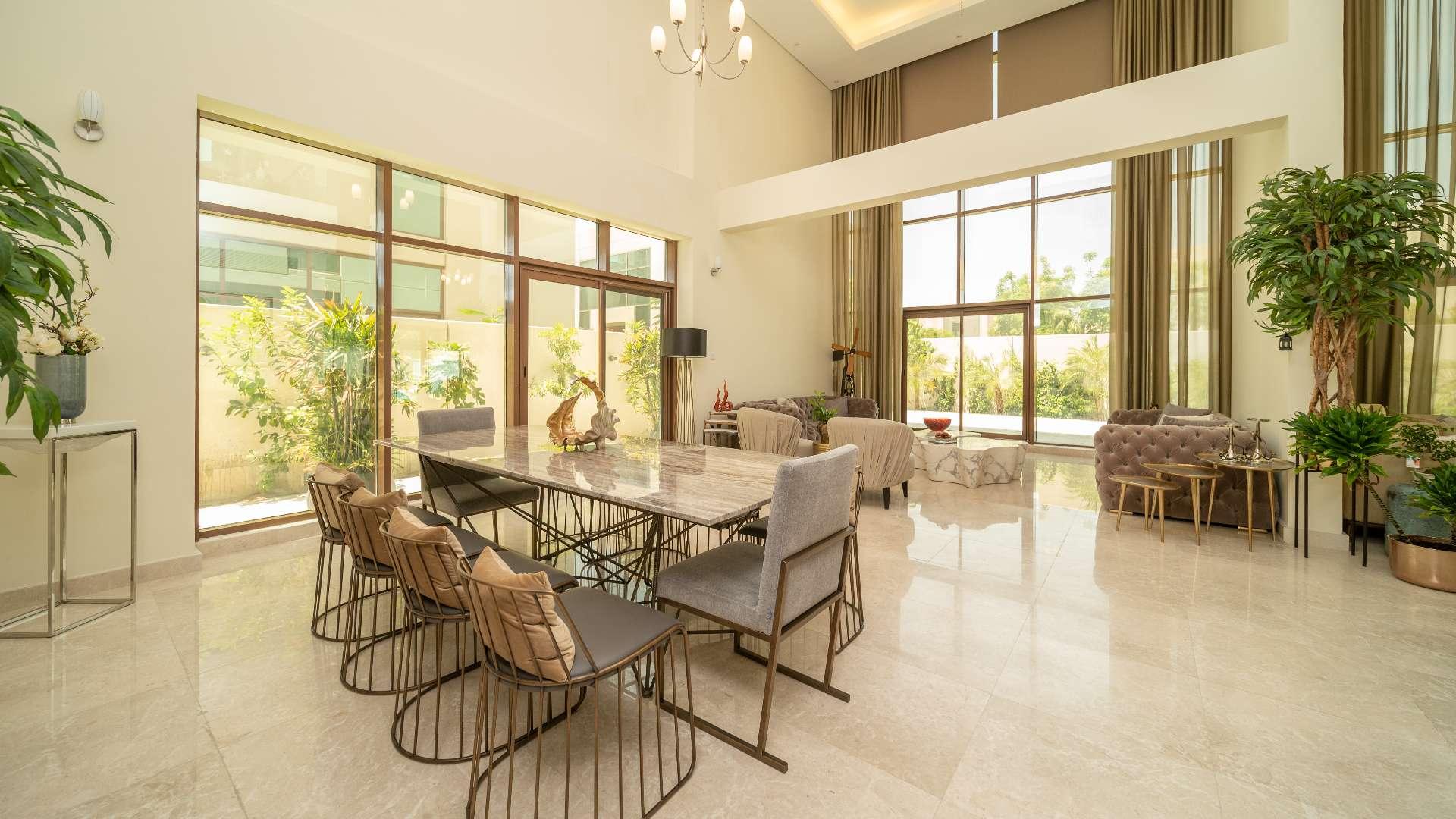 Stunning Meydan villa with pool, spacious garden, perfect for luxurious rental living