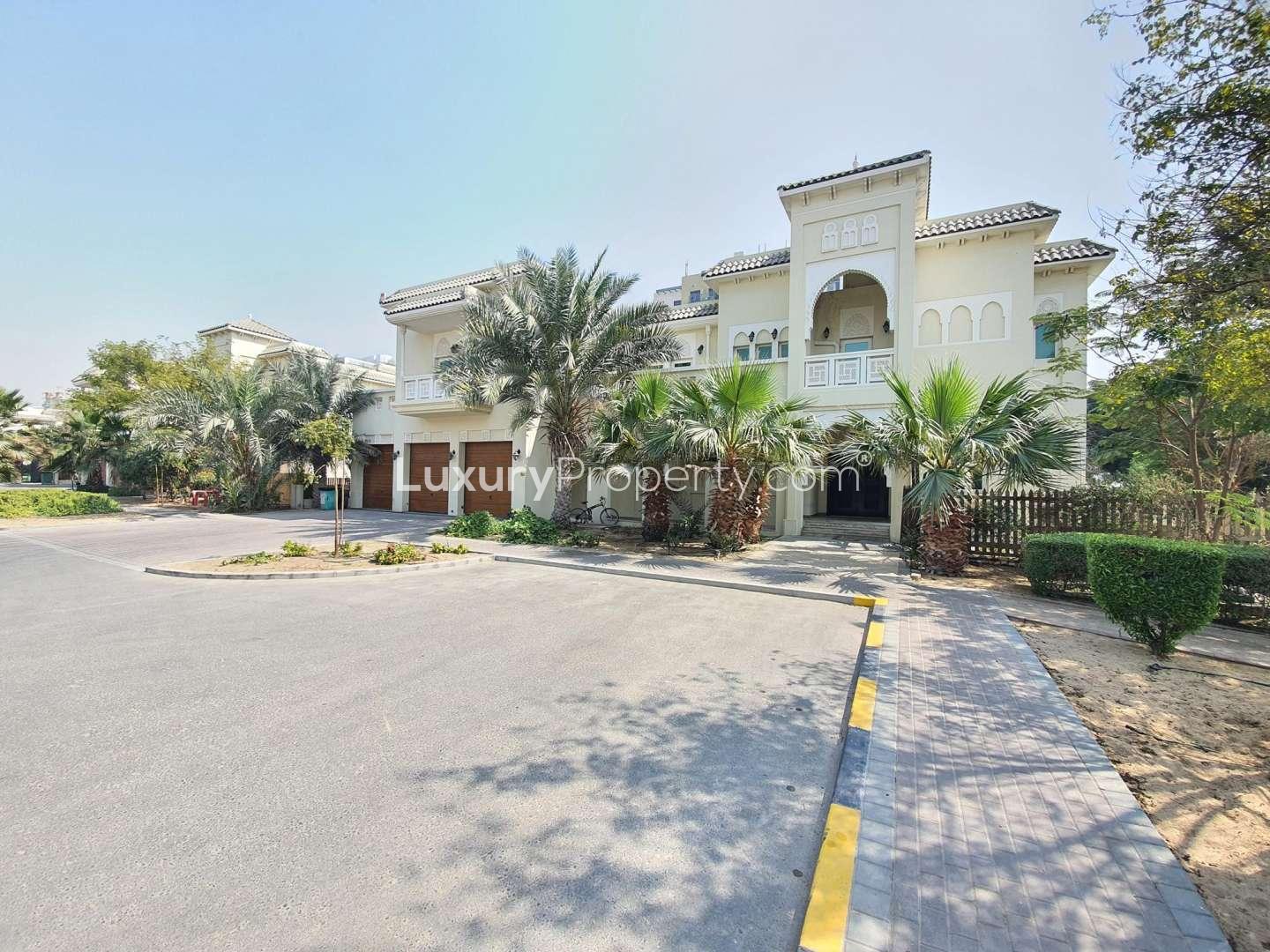 Spacious living area in 6-bedroom villa for rent, Al Furjan North Village