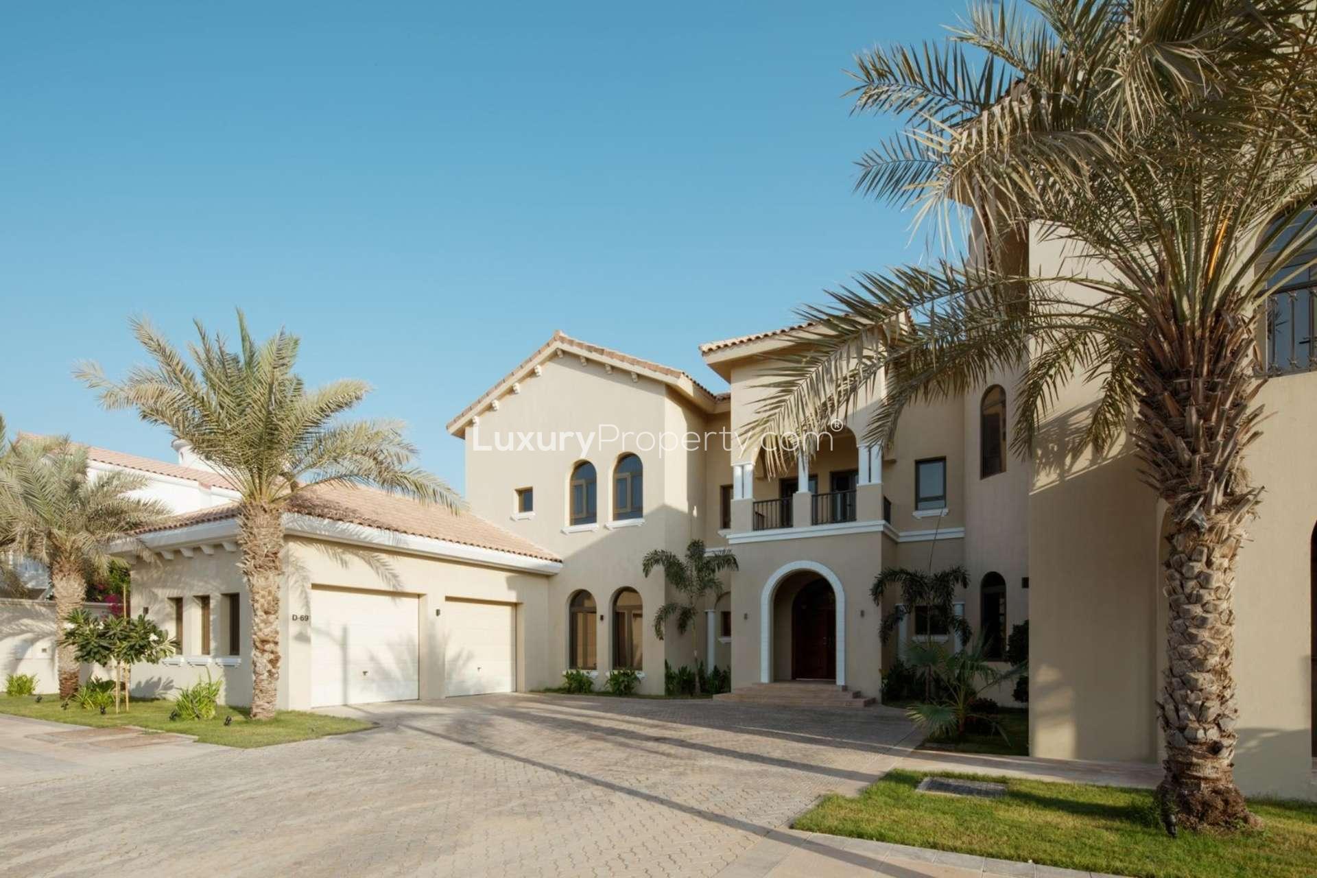 Sunset view from beachfront villa, Palm Jumeirah, Signature Villas, Dubai