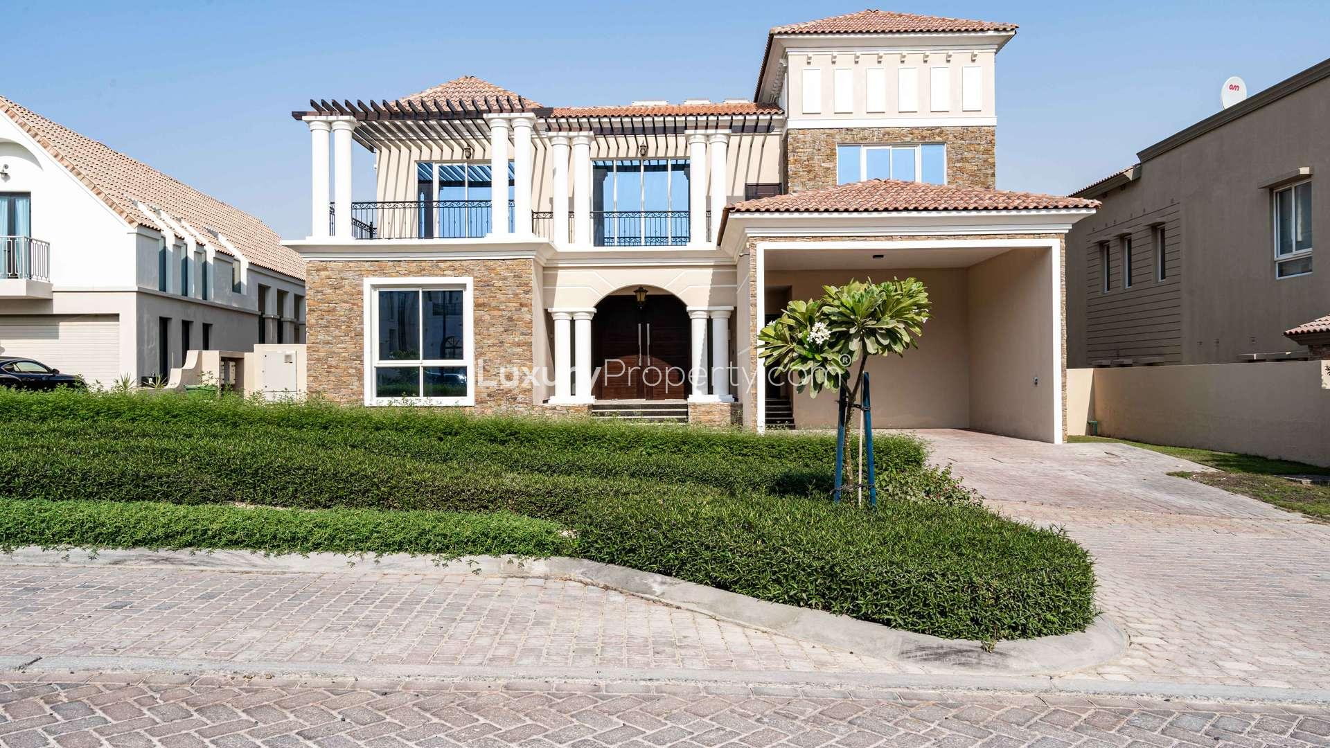 Exceptional six-bedroom villa exterior in Jumeirah Golf Estates, Earth Course community