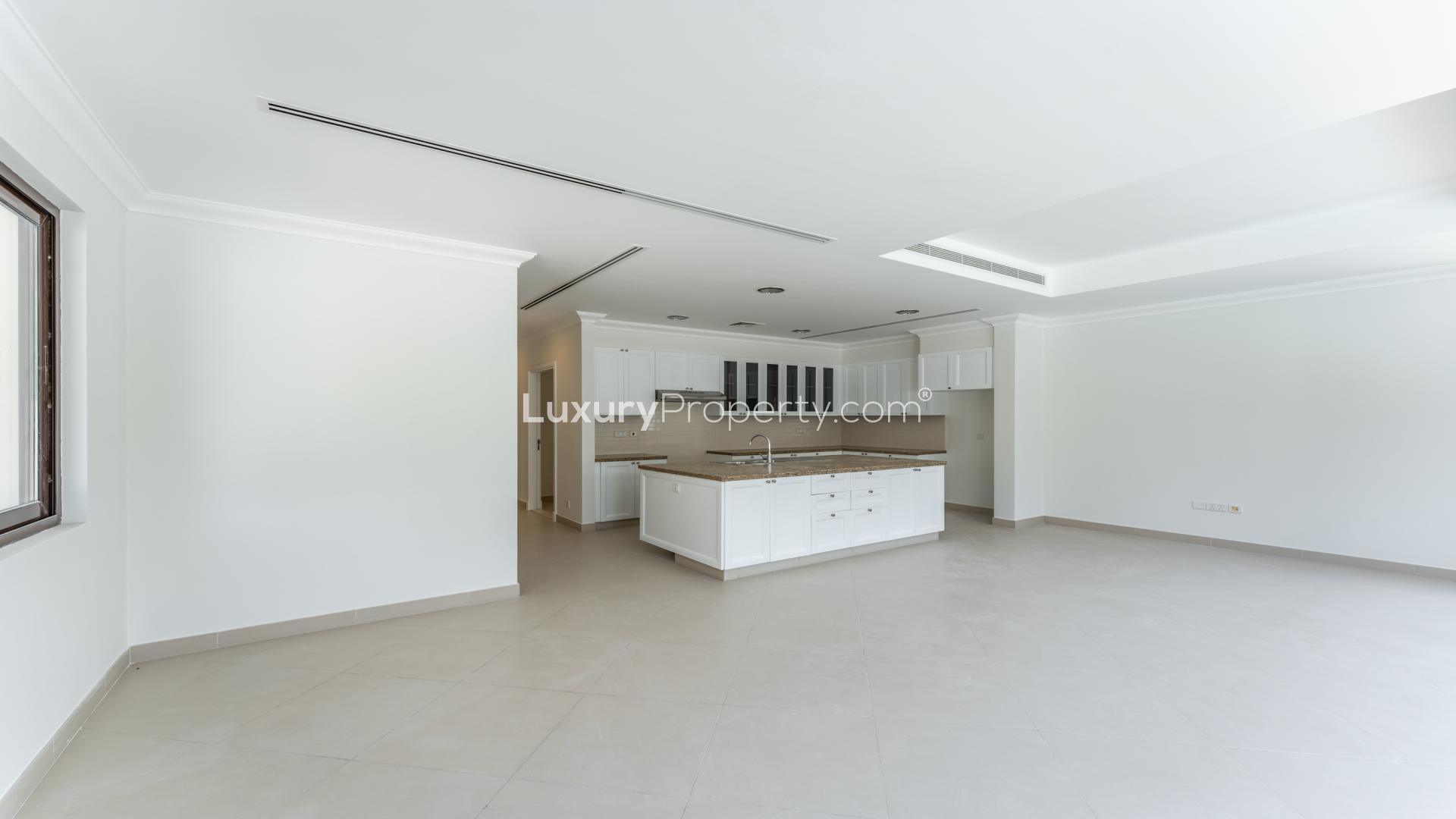 Spacious villa with private pool in Yasmin, Arabian Ranches 2 for rent