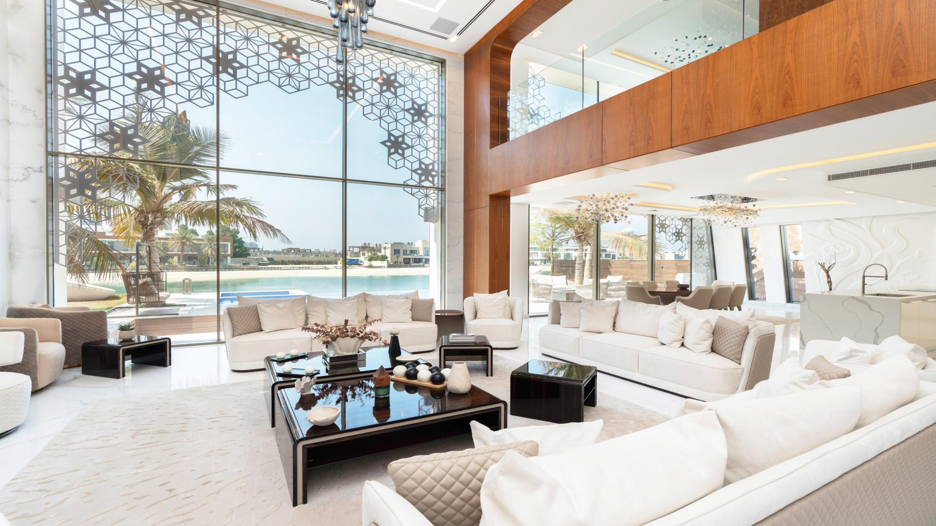 Luxury villa with pool and beach view in Palm Jumeirah, Signature Villas community