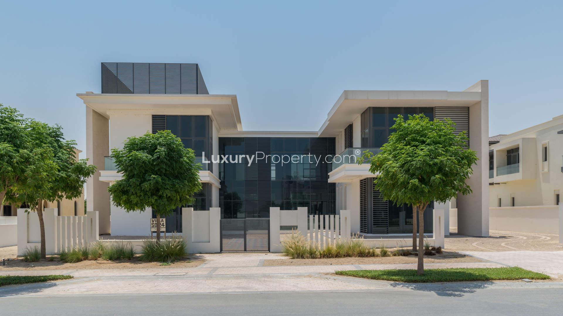 Luxurious 6-bedroom villa for sale in Dubai Hills Grove, Dubai Hills Estate