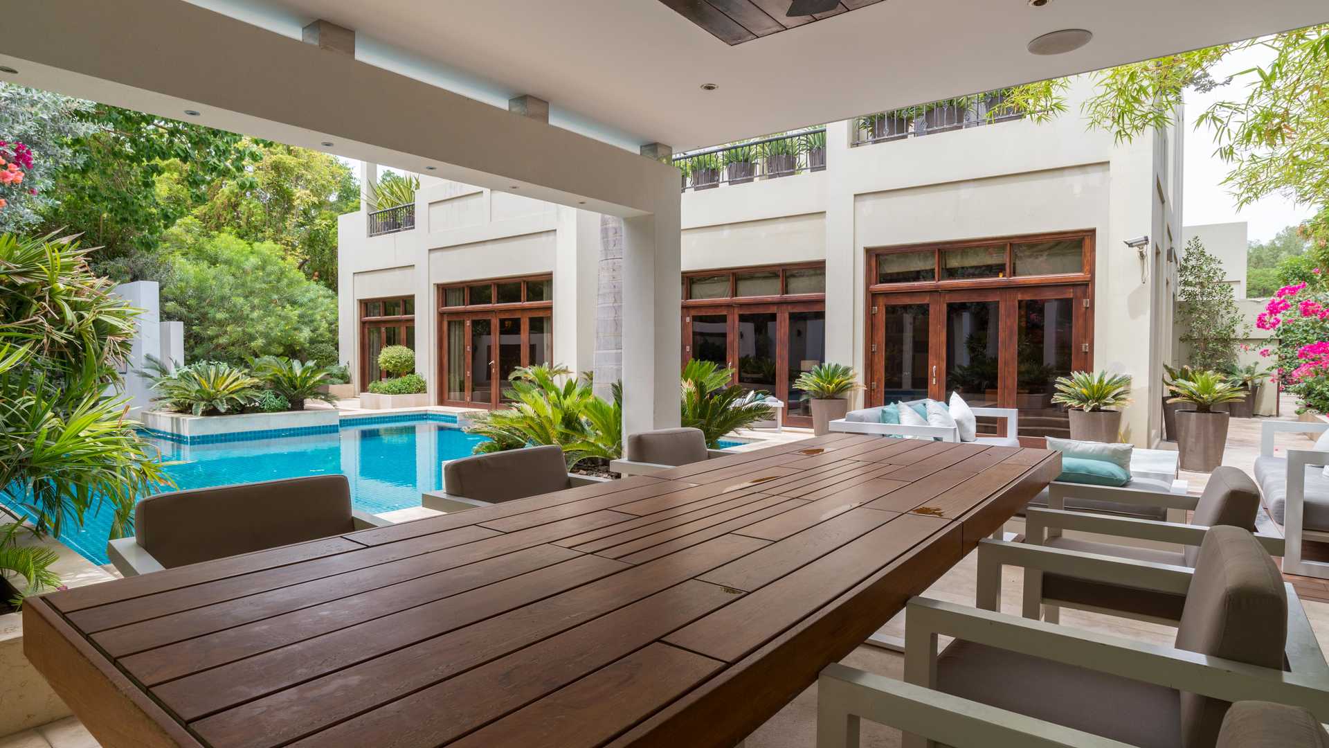 Home gym in luxury villa, Jasmine Leaf, Al Barari, featuring modern fitness equipment