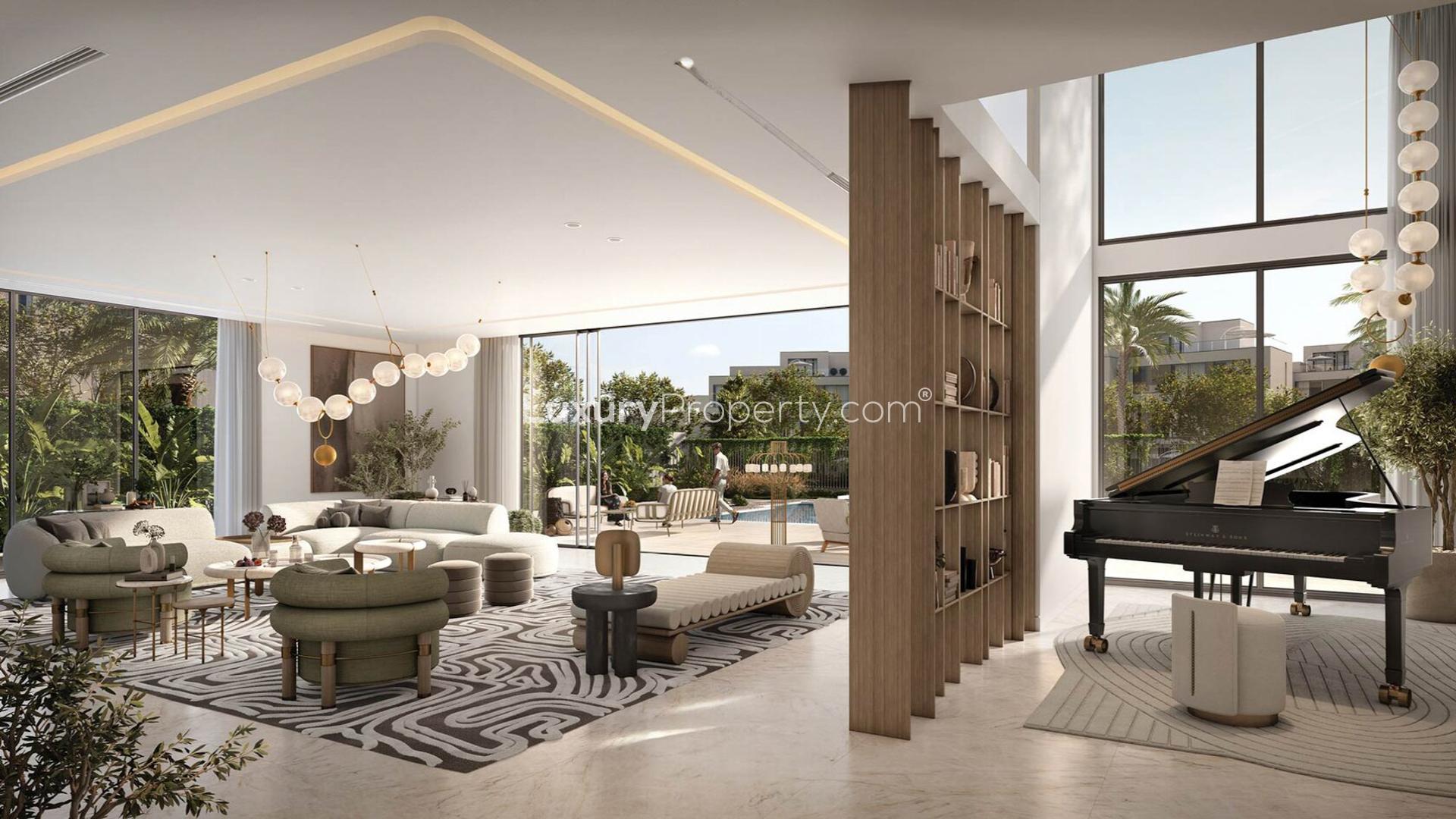 Luxury waterfront villa with pool in The Oasis by Emaar, 6 bedrooms, 7 bathrooms