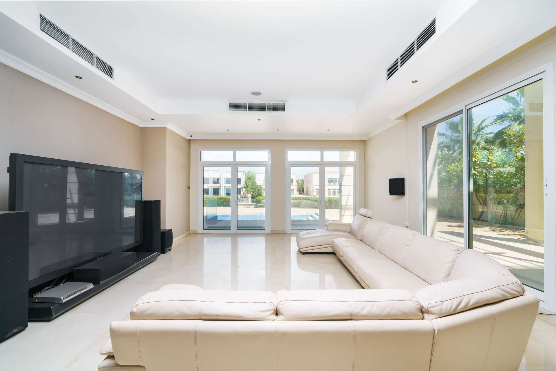 Spacious living area in a luxurious 6-bedroom villa, Emirates Hills, Sector P, for sale