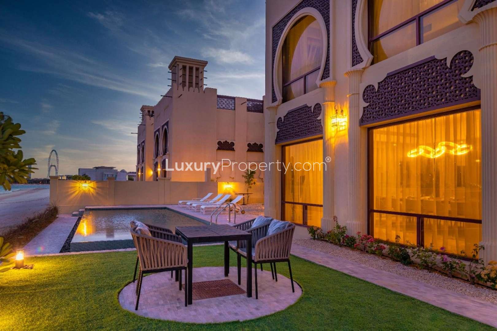 Luxury 6-bedroom villa with private pool and marina views on Palm Jumeirah Frond N