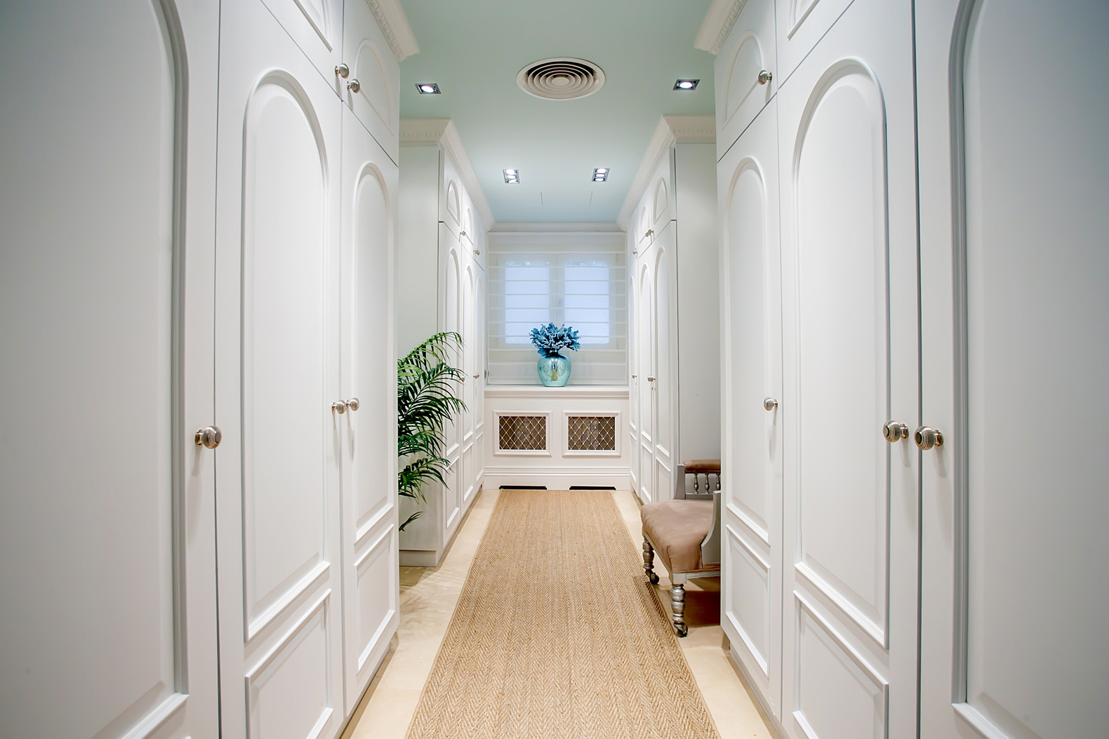 Luxurious bathroom in high-end 6-bedroom villa, Villa Kerida, Port d' Andratx, Mallorca