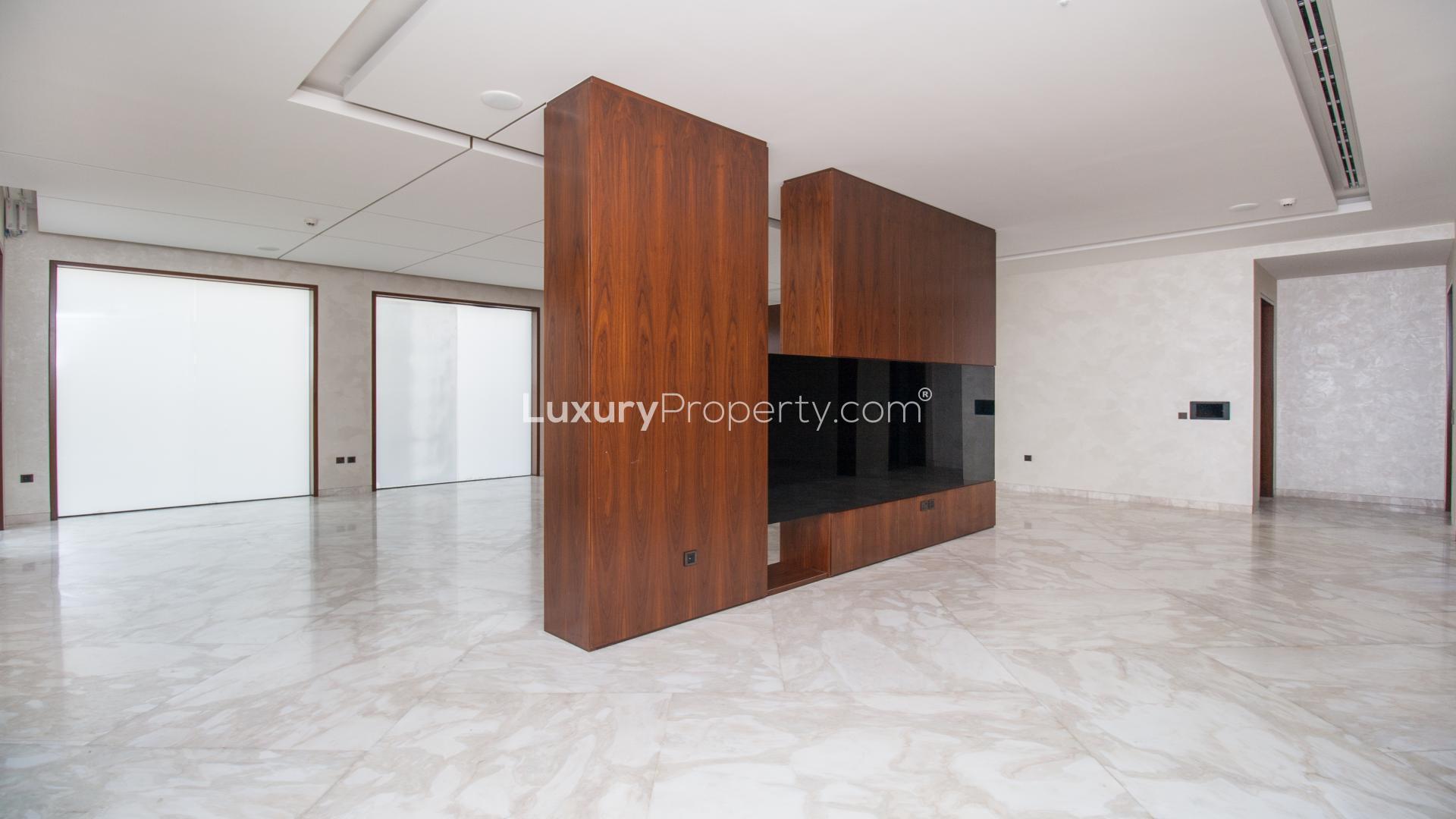 Spacious living area in luxury villa, District One, Mohammed Bin Rashid City, for rent