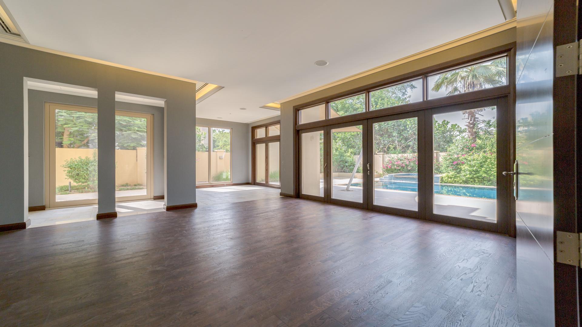 Luxurious villa with private pool and lush garden in Al Barari, Dubai Hills Estate