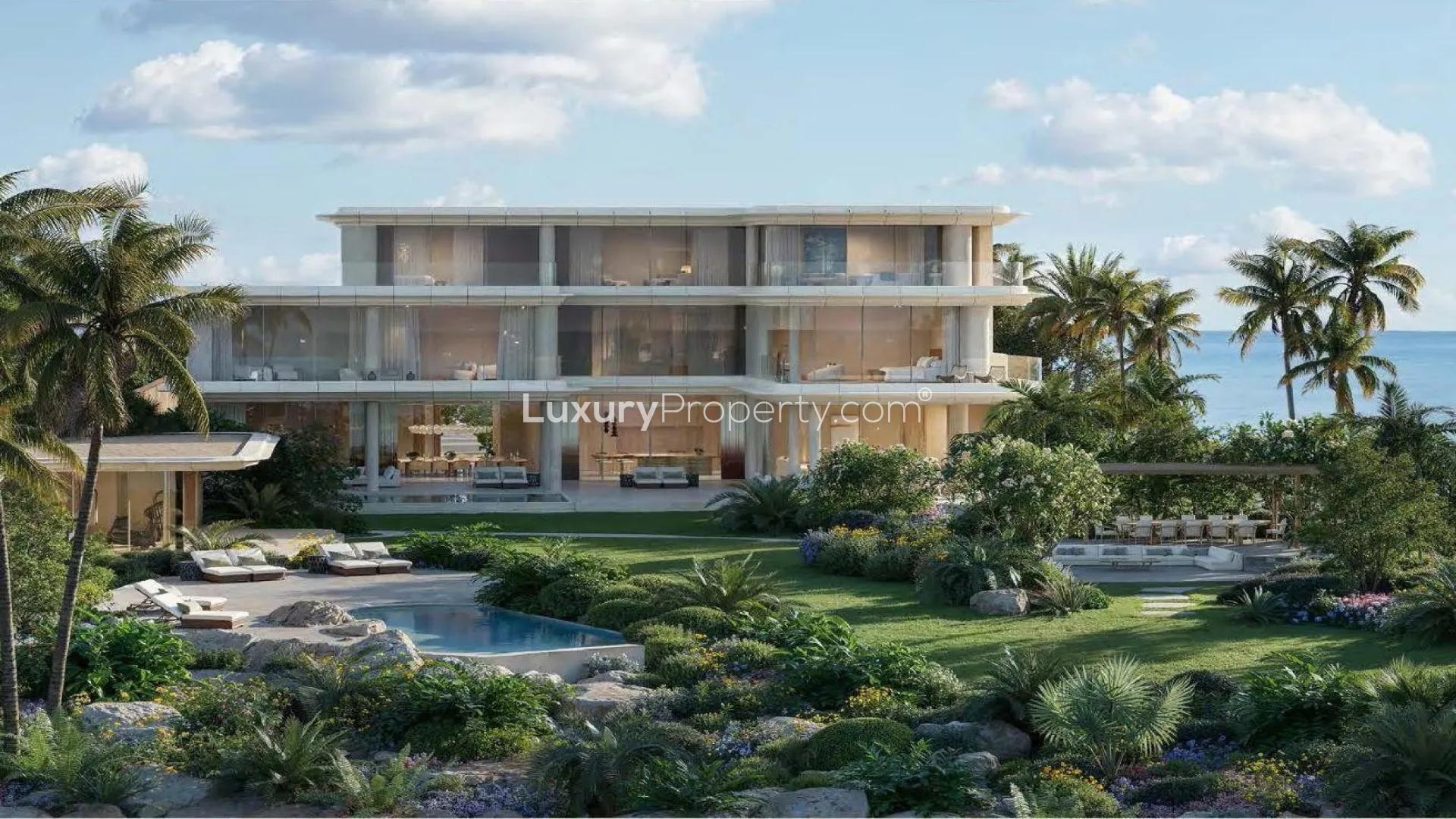 Ultra luxury villa with pool and lush garden in Jumeirah Asora Bay, Dubai