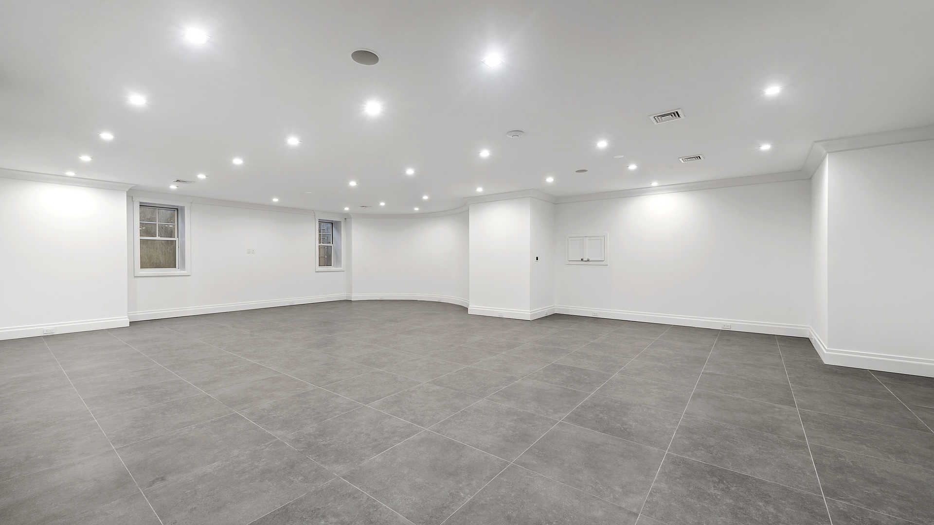 Empty room in luxury villa, North Haven, Hamptons, featuring modern design and spacious layout