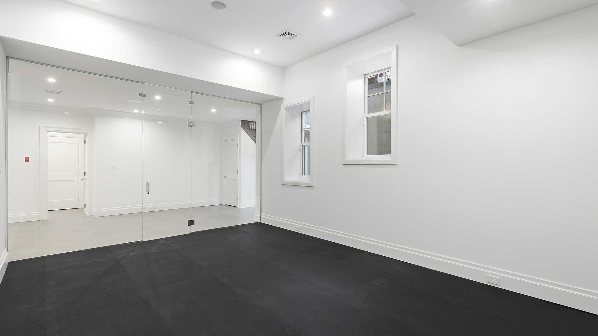 Luxurious living room with fireplace in 7-bedroom villa, North Haven, Sag Harbour