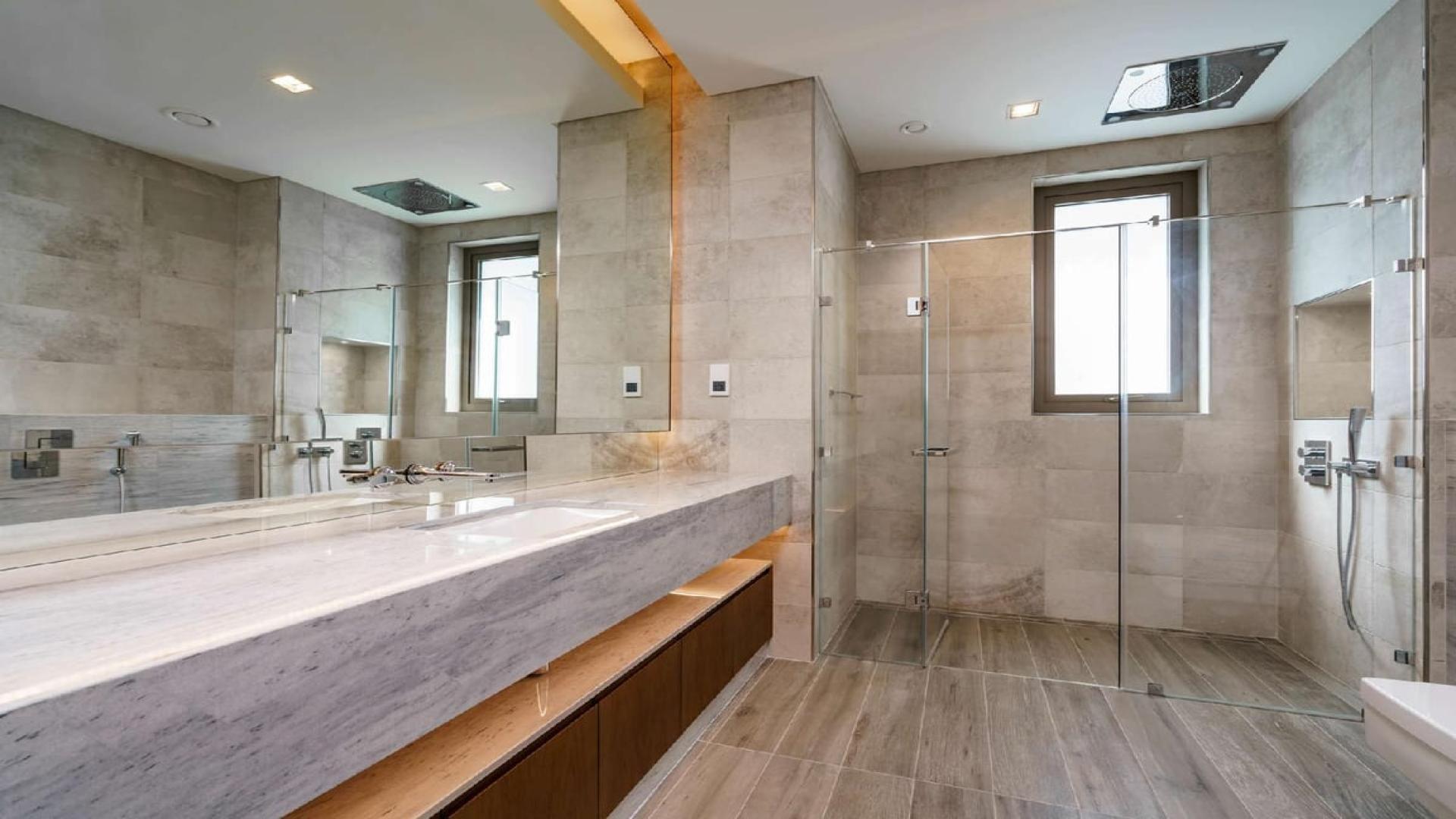 Contemporary 8-bedroom villa for sale in District One, Mohammed Bin Rashid City