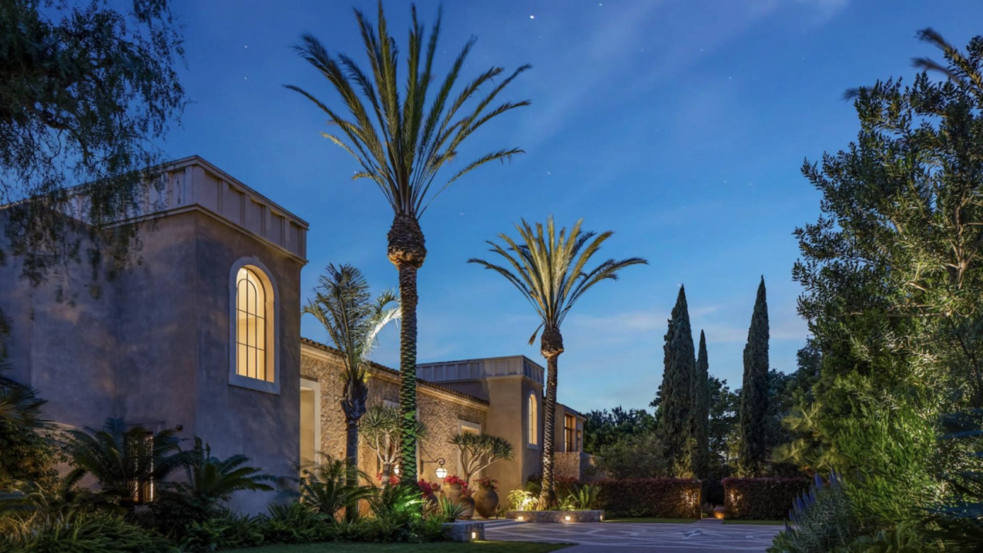 Luxurious Brentwood estate living room with fireplace and garden view, Crescenda St