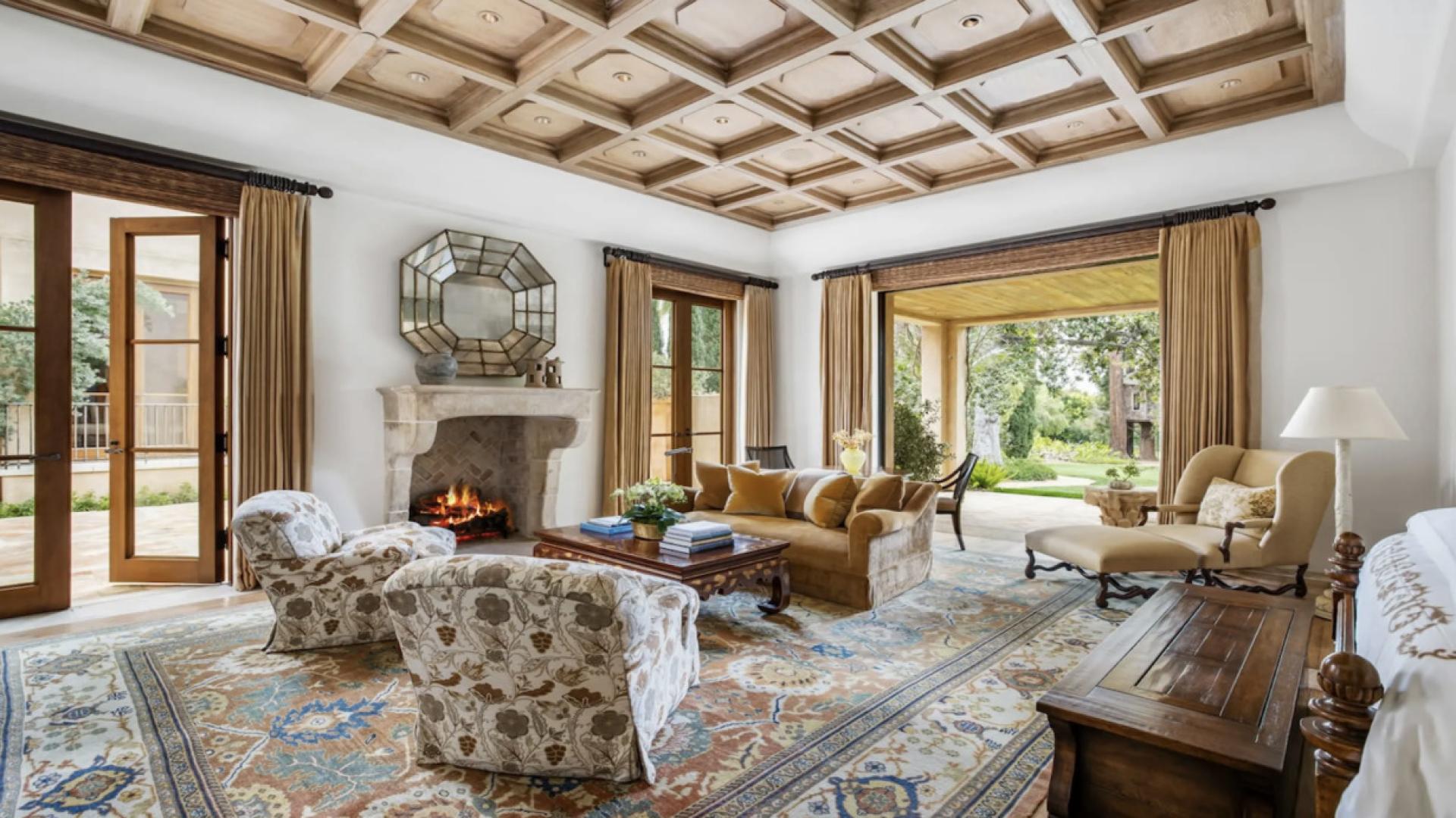 Aerial view of luxury 8-bedroom estate with lush gardens in Brentwood, Crescenda St