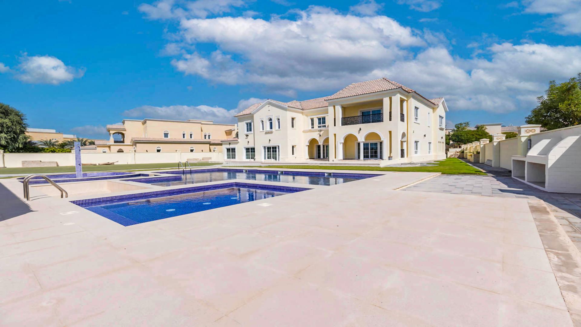 8 bedroom villa in Polo Homes, Arabian Ranches