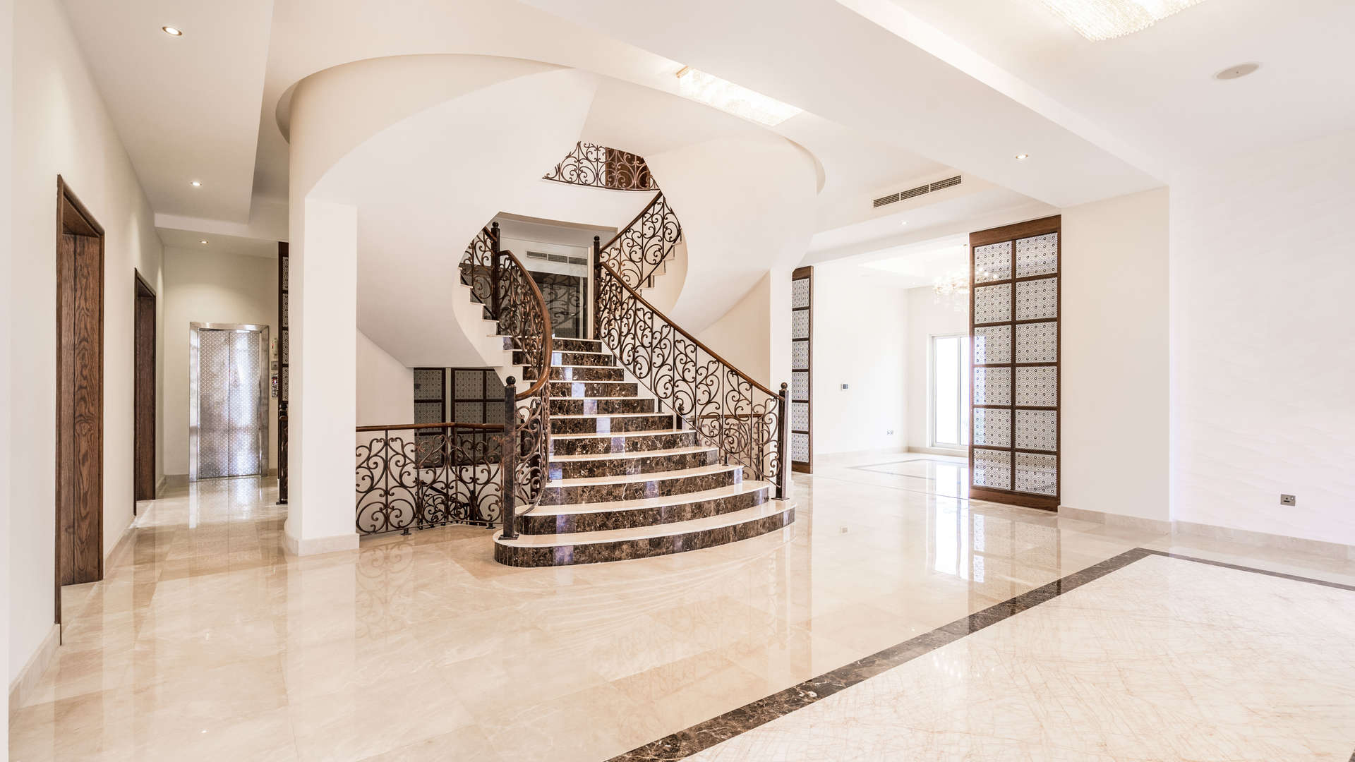 Exquisite 8-bedroom villa exterior in Pearl Jumeirah, Jumeirah, for sale, stunning architecture