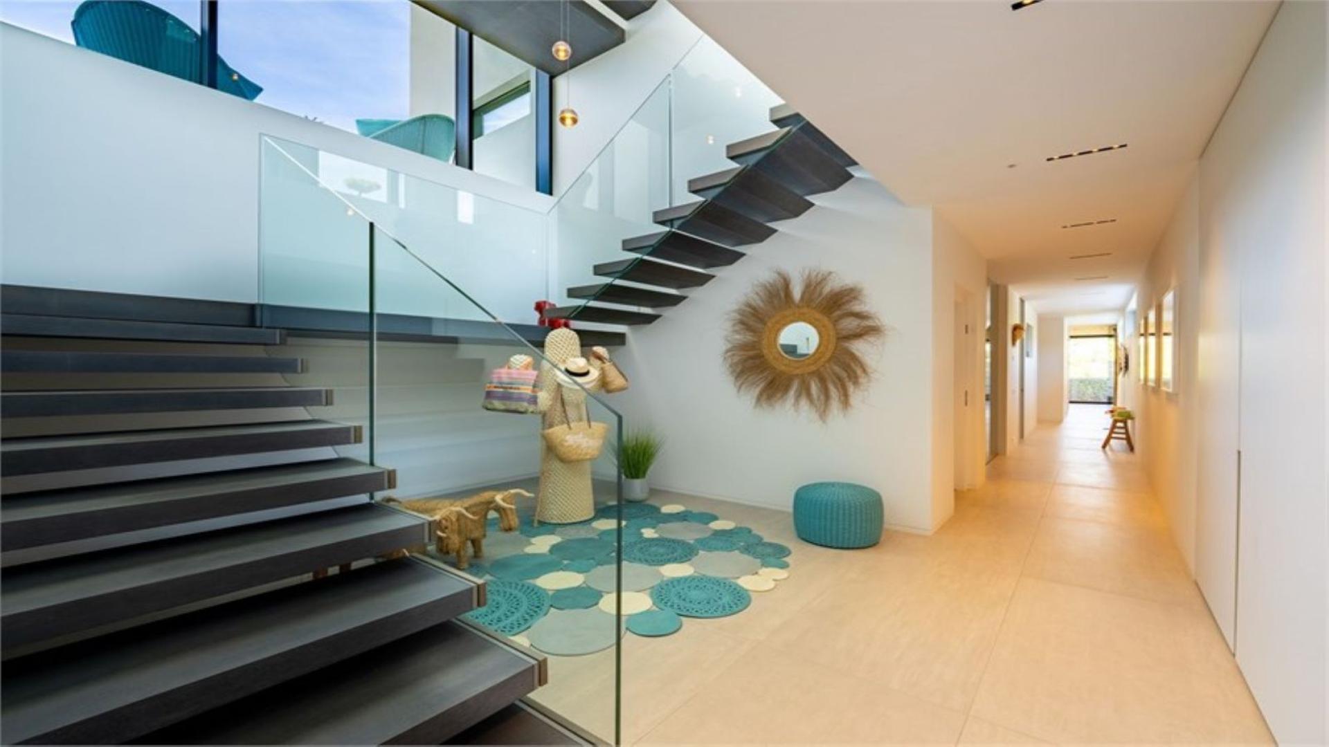 Modern kitchen in luxury 6-bedroom villa for sale, Vega Del Colorado, La Quinta