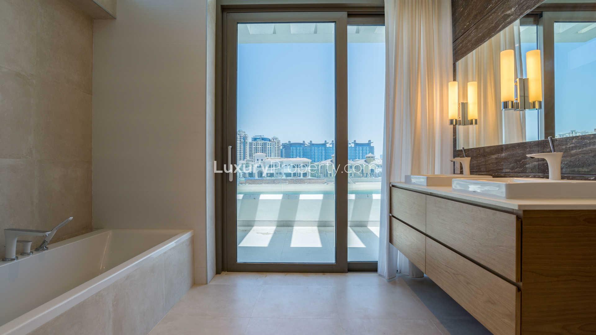 Luxury 5-bedroom villa exterior on N Frond, Palm Jumeirah, for rent