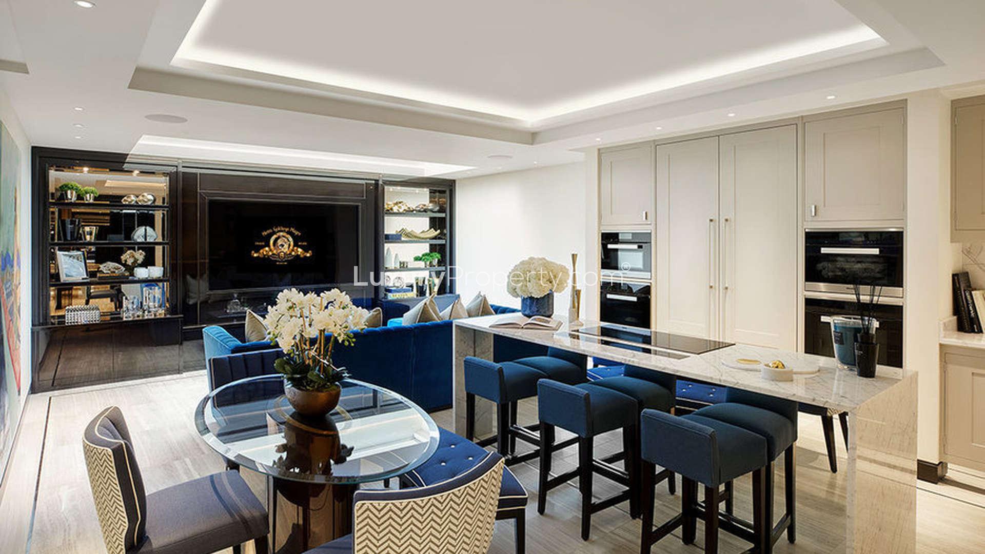 Luxurious living room in Mayfair townhouse for sale, Culross Street, London