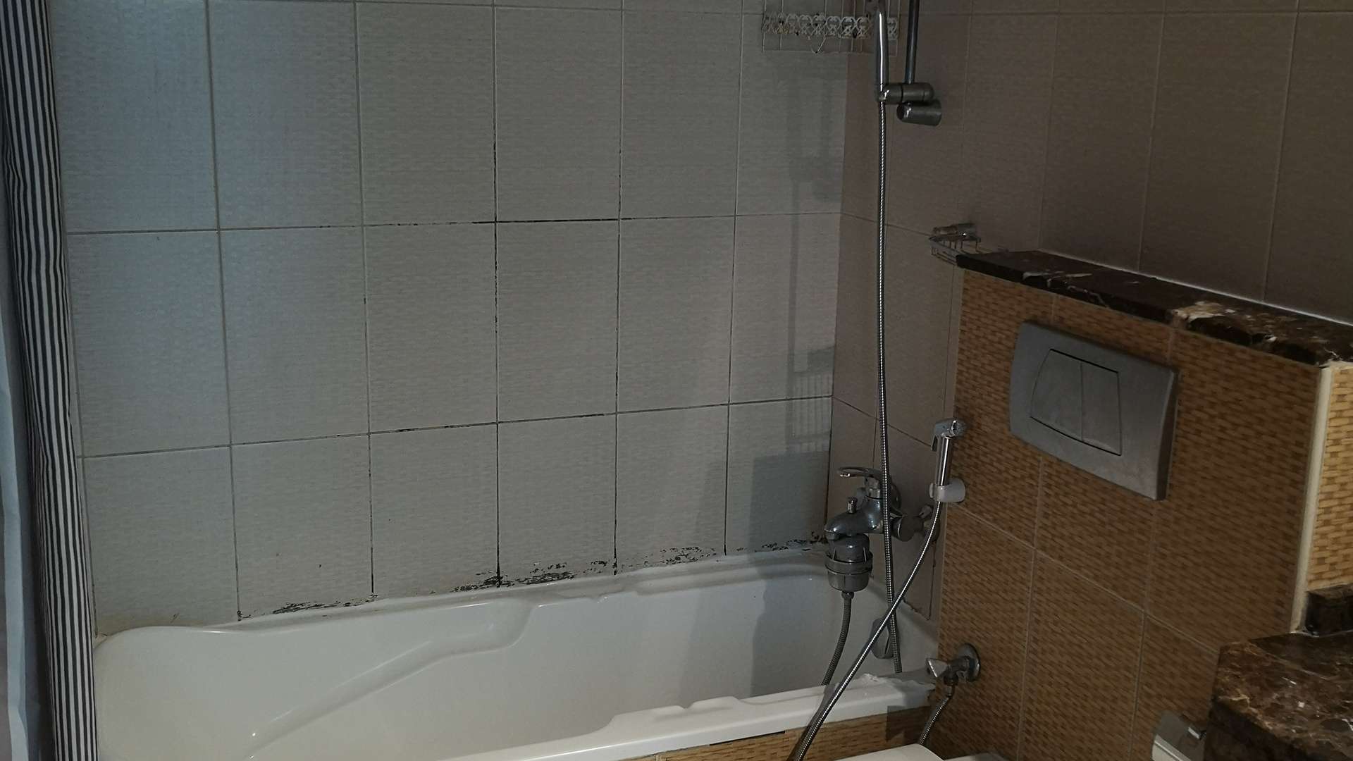 Modern kitchen in 1-bedroom apartment, Marina Diamond 3, Dubai Marina, with appliances and cabinets