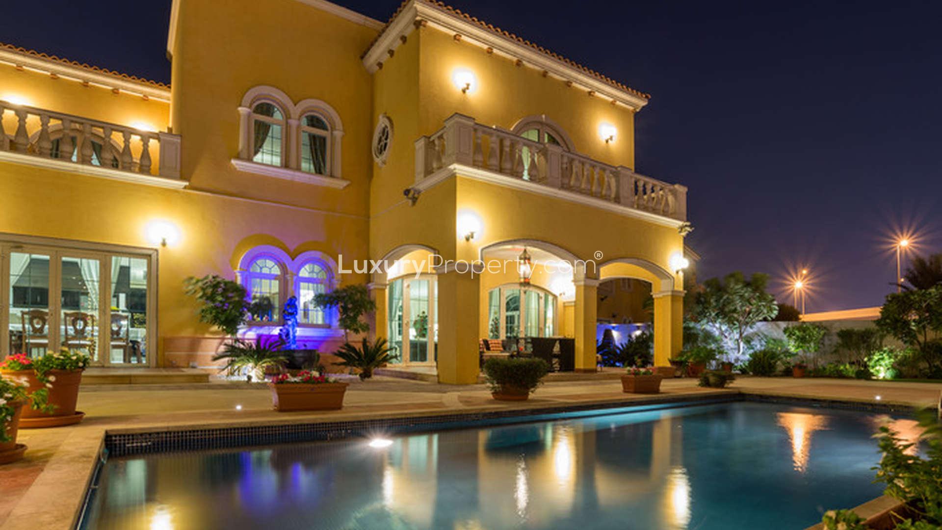 Luxury Villa in Jumeirah Park Dubai