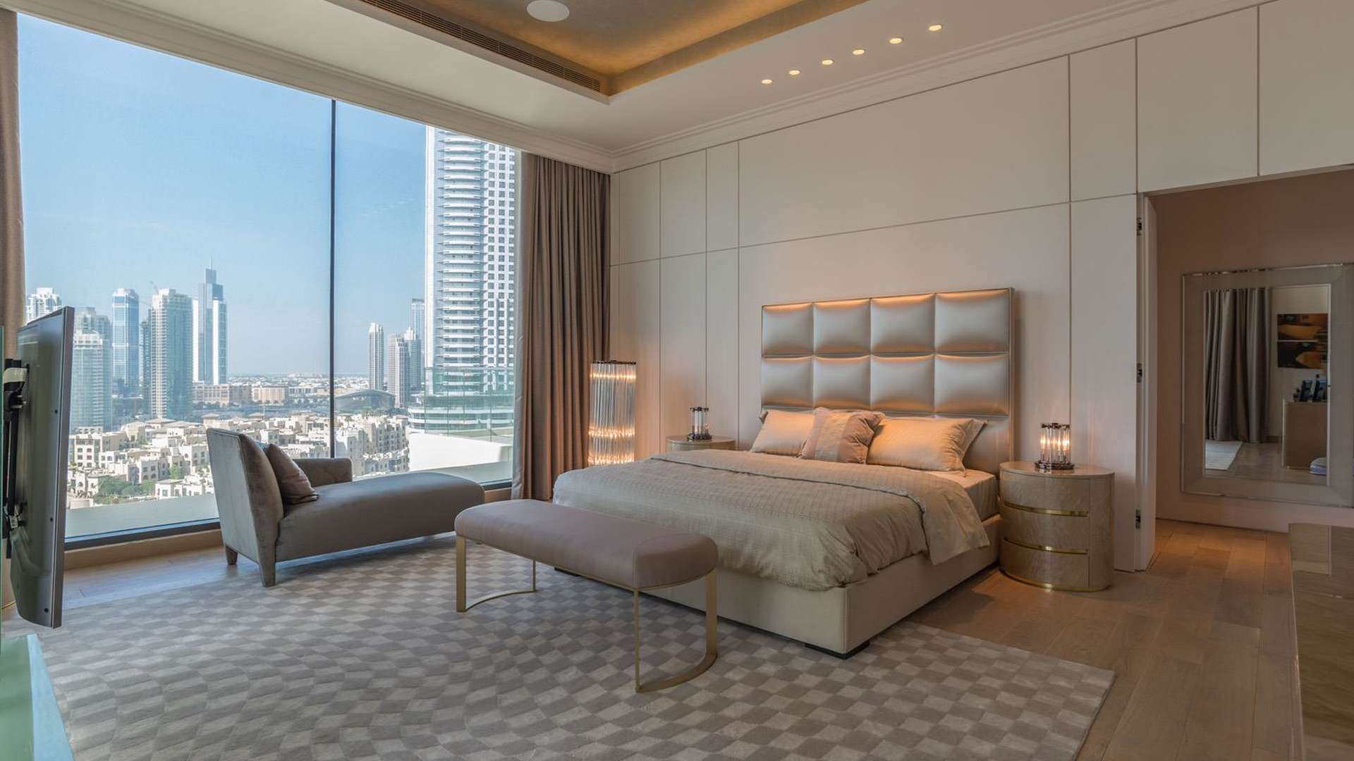Luxury living room in 6-bedroom penthouse at The 118 Downtown, Dubai