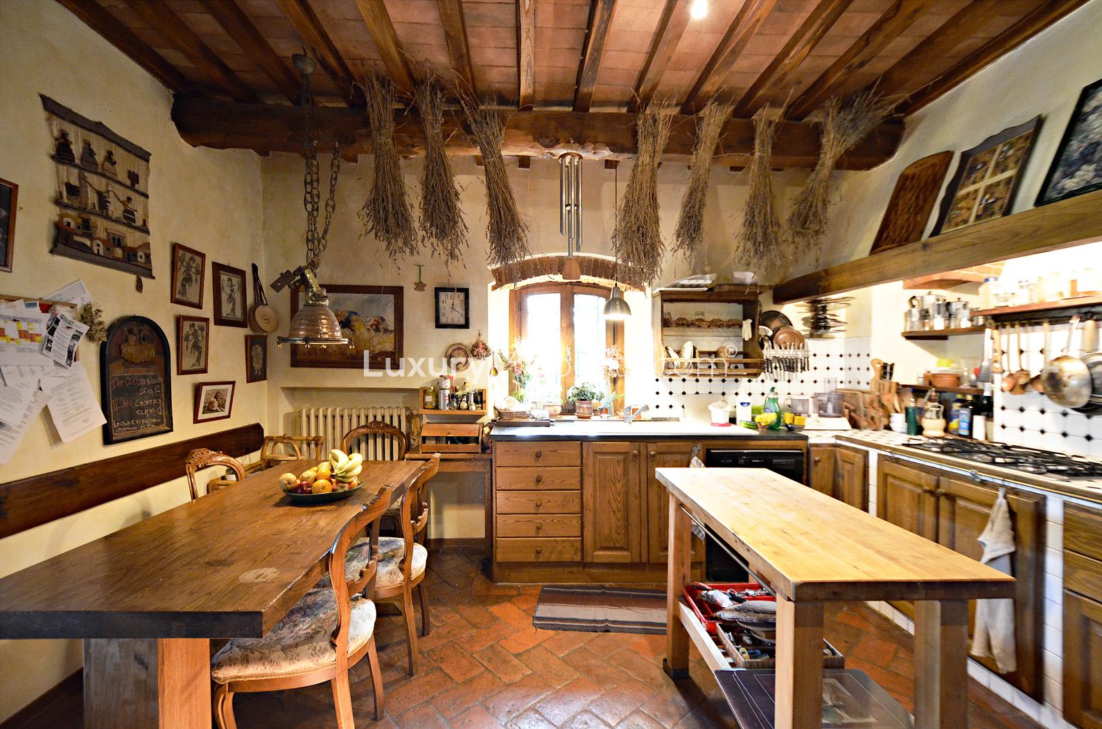 7 Bedroom Villa Exterior in Casa Nella Collina, Florence, Tuscany Countryside