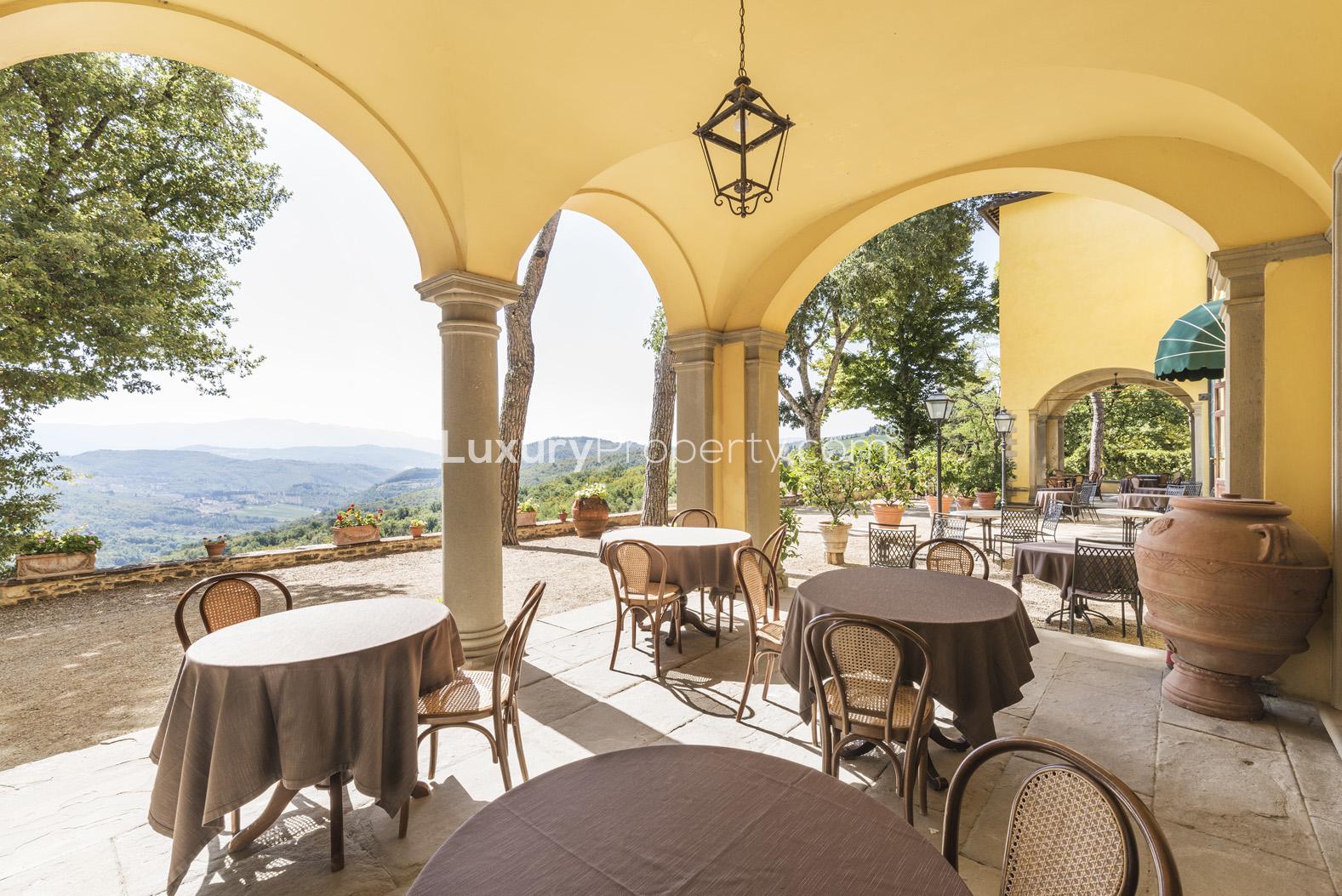 Luxurious villa with pool and terrace in Fiesole's Tenuta Con Vista, Florence