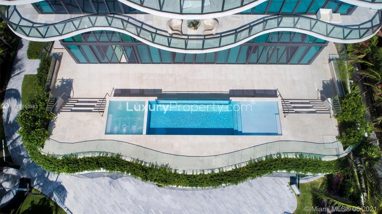 Luxury beachfront villa with pool and ocean view in Sunny Isles Beach, Miami