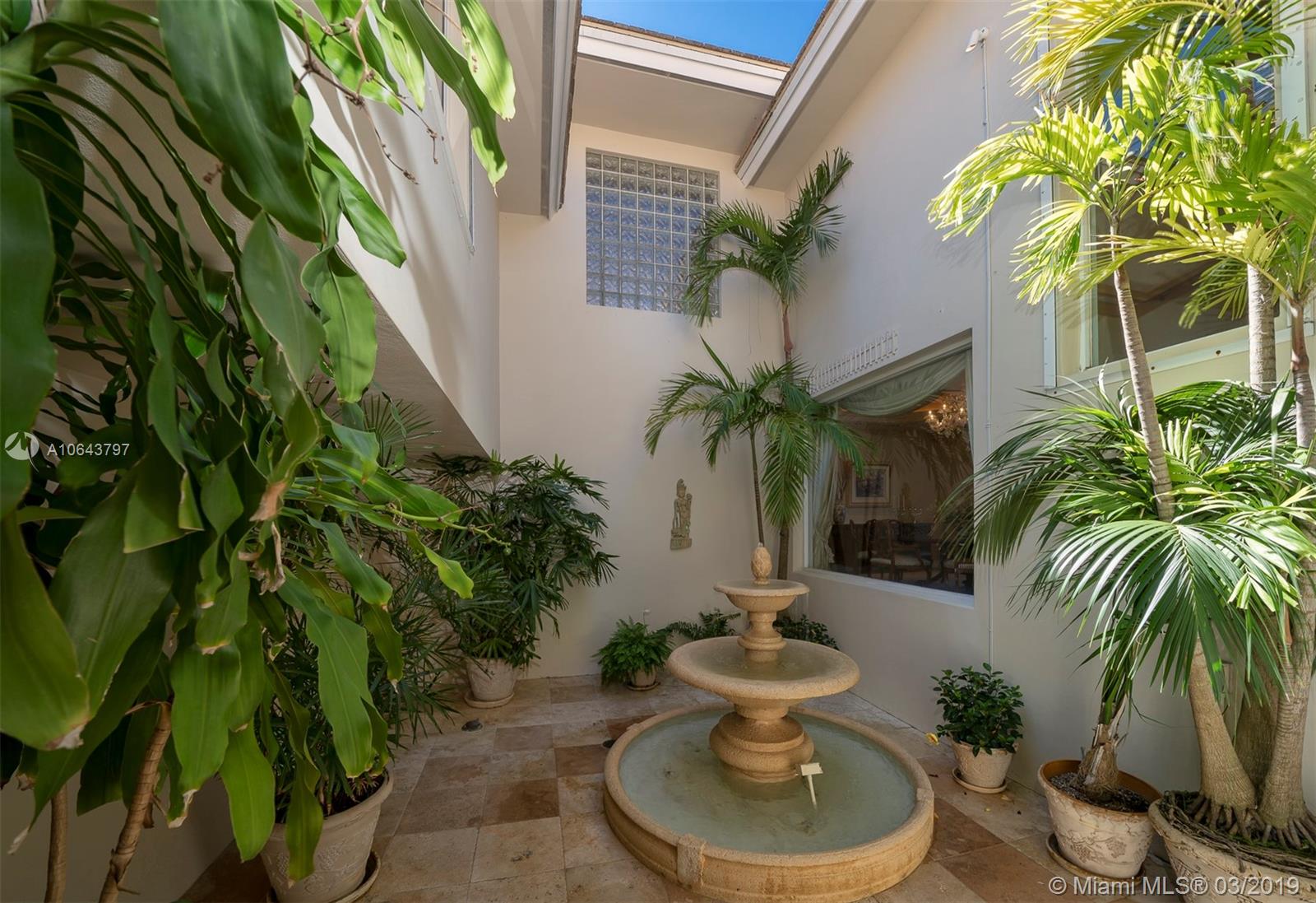 Aerial view of Miami waterfront villas, including 7-bed home at 350 Harbor Dr