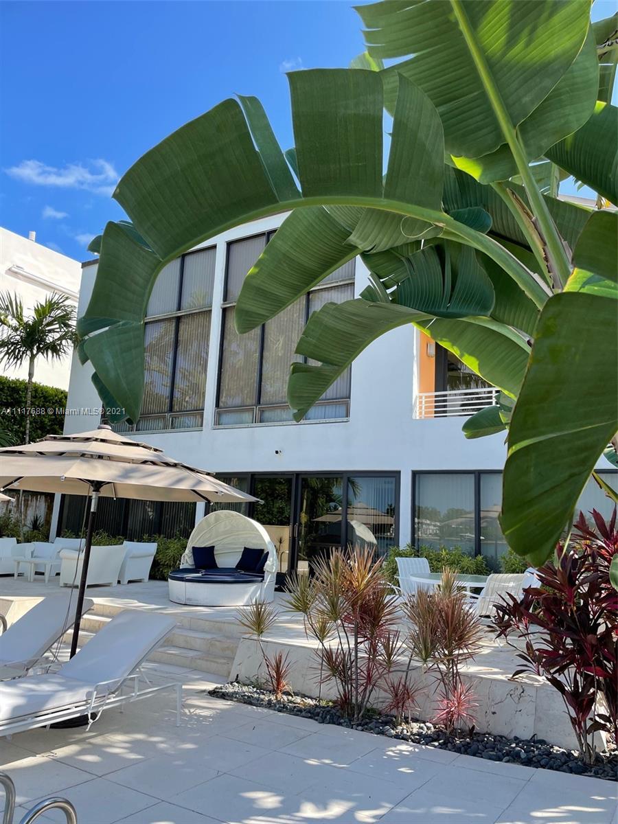 Custom built waterfront villa with pool for sale in Miami, Florida