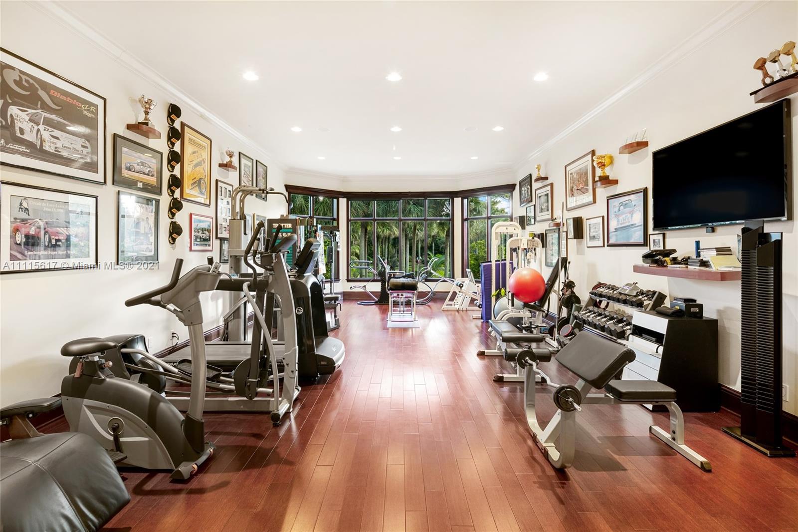 Office space in luxury villa at 9614 Pondwood Rd, Boca Raton, Miami, Florida