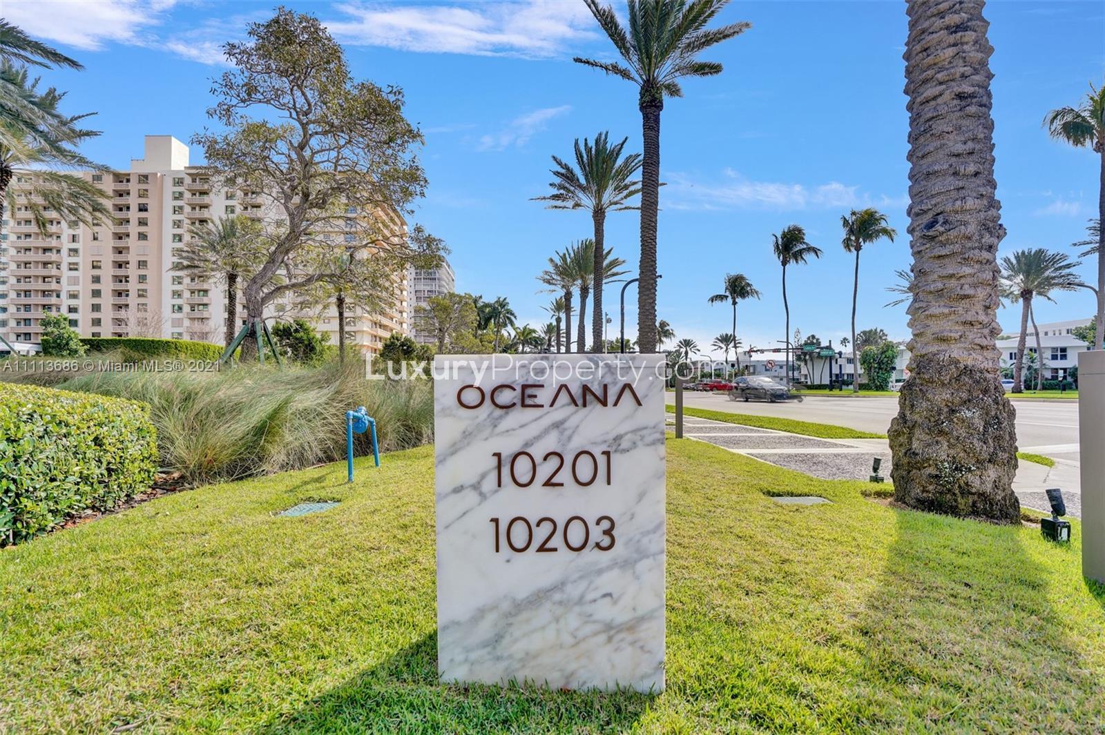 Luxurious villa with ocean-view pool at Oceana Bal Harbour, Miami, Florida